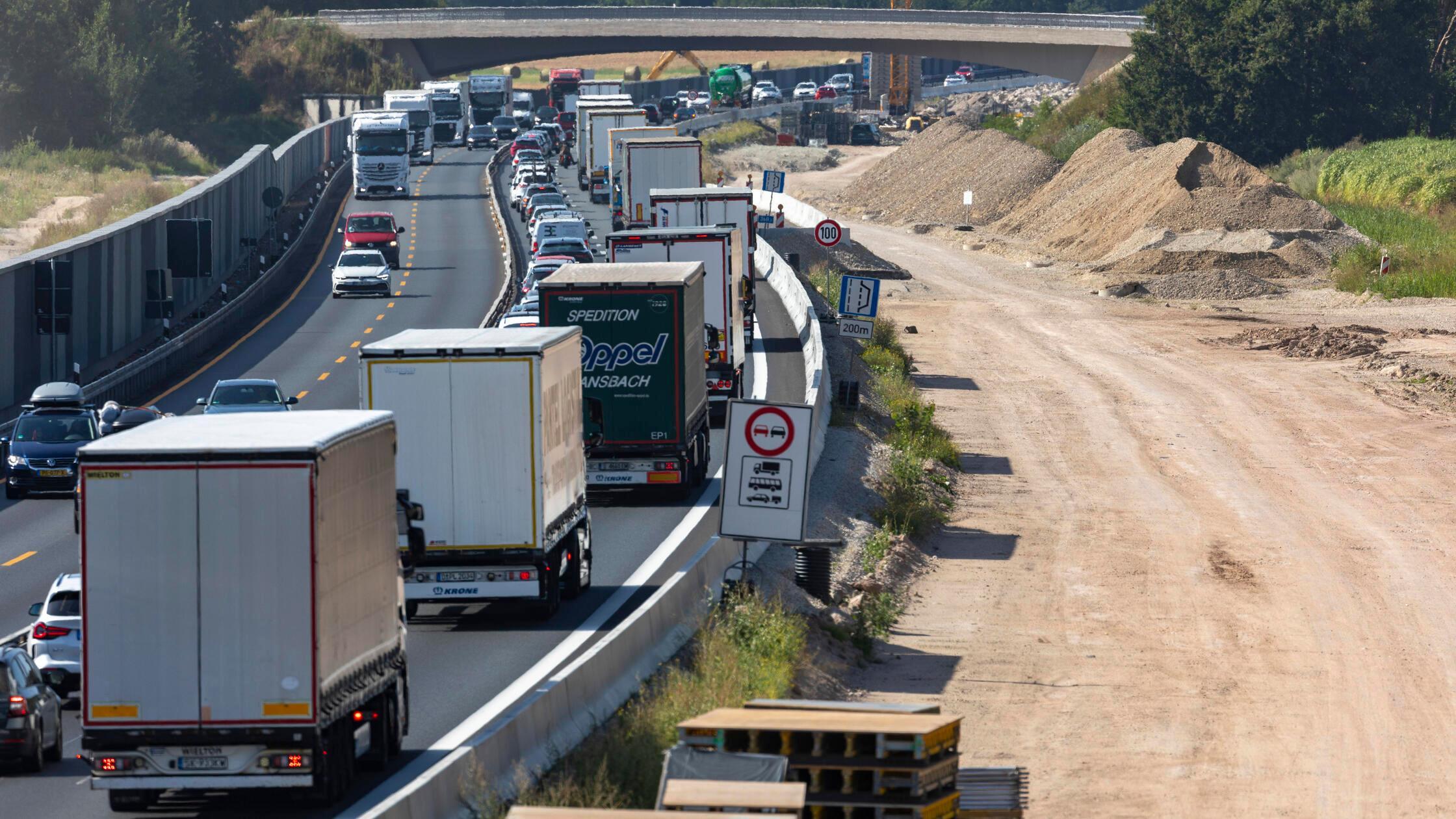 Bau-Deadline-an-der-A3-bei-Erlangen-l-uft-ab-Wird-die-Autobahn-noch-rechtzeitig-fertig-