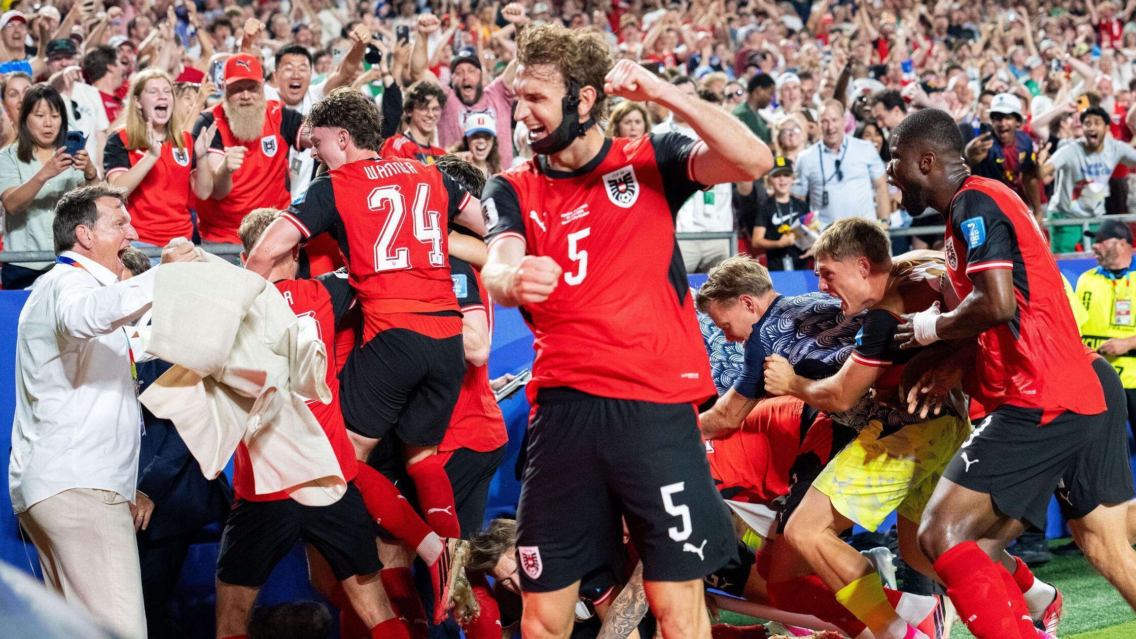 Bist-du-deppert-der-Kommentar-zur-Gruppenphase-Wie-der-Fu-ball-diese-Fu-ball-WM-rettet