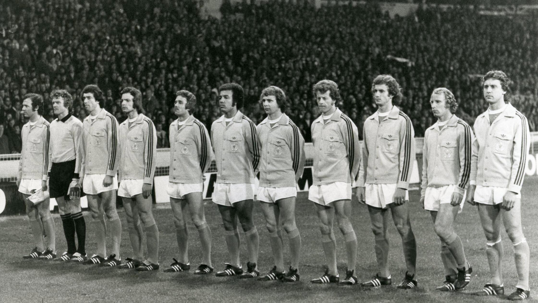 DFB_Mannschaft_1975_England_Deutschland_jpg (1)