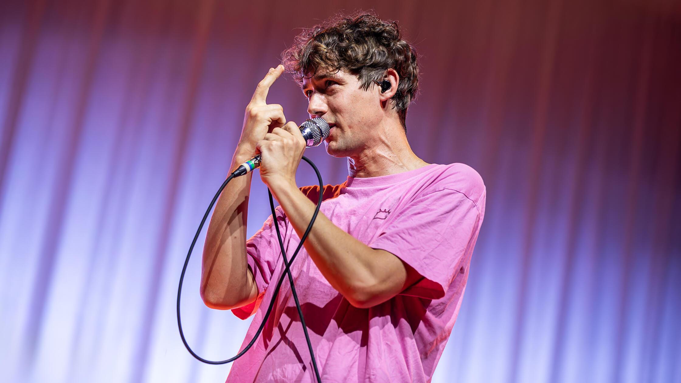 AnnenMayKantereit-spielen-in-N-rnberg-ein-ungew-hnliches-Konzert-zum-Start-der-neuen-Tour