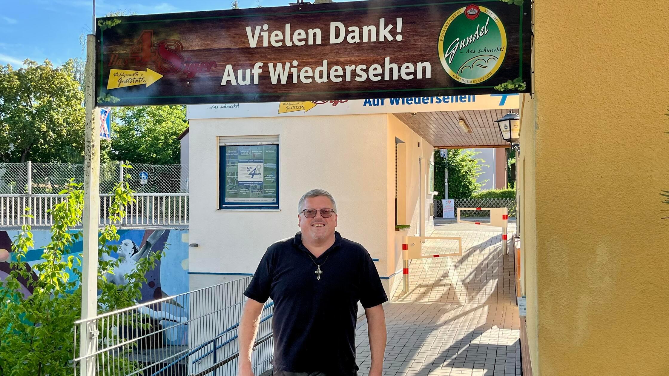 Ein Bild, das den Abschied treffend einfängt: Wolf