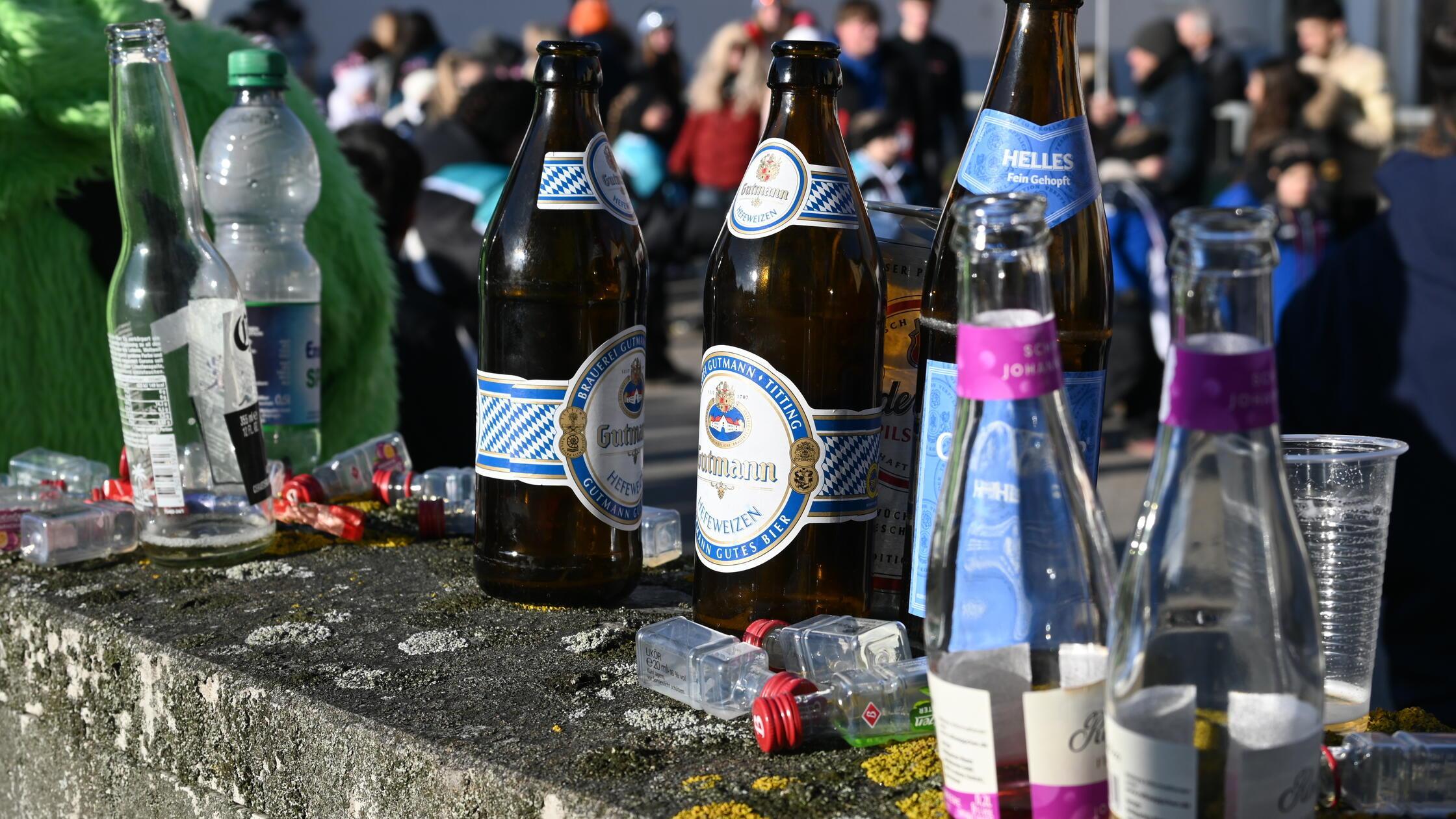 Mitteleschenbach Original Megesheim Umzug Alkohol