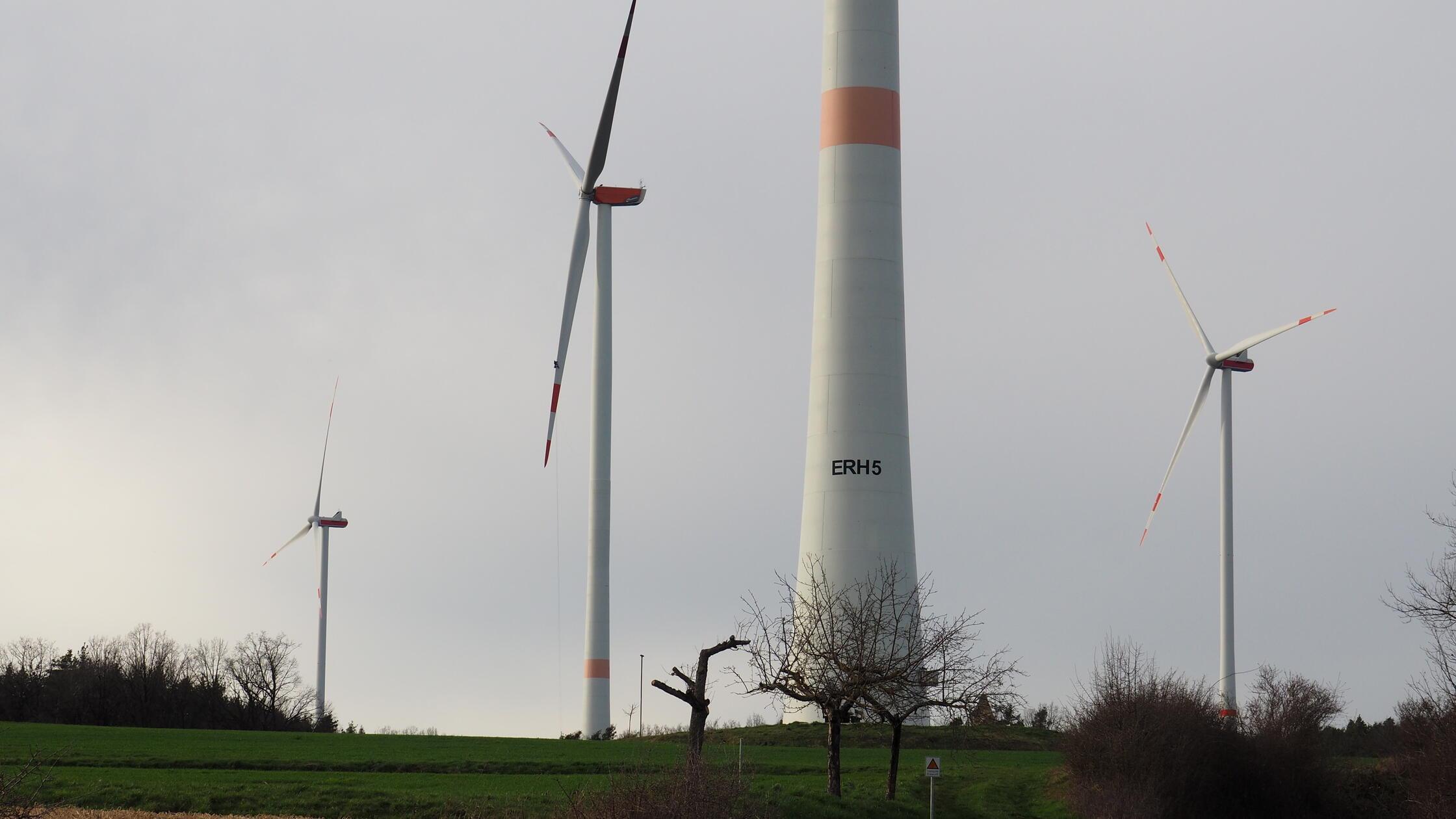 Windpark bei Lonnerstadt