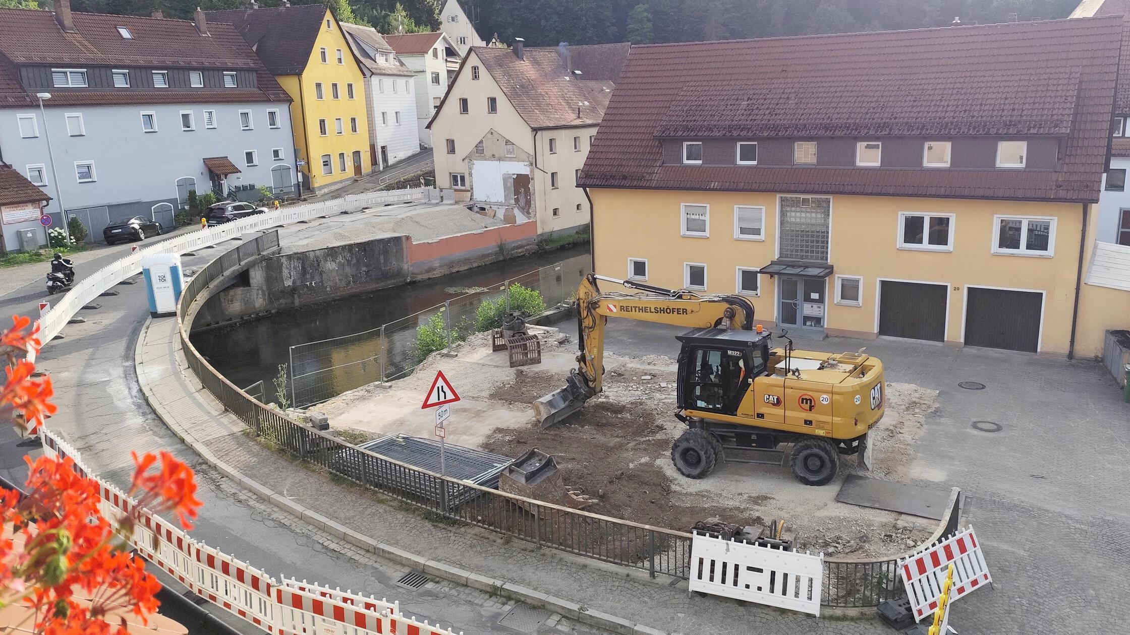 In-Velden-flie-t-der-Verkehr-bis-Mitte-September-wieder-normal