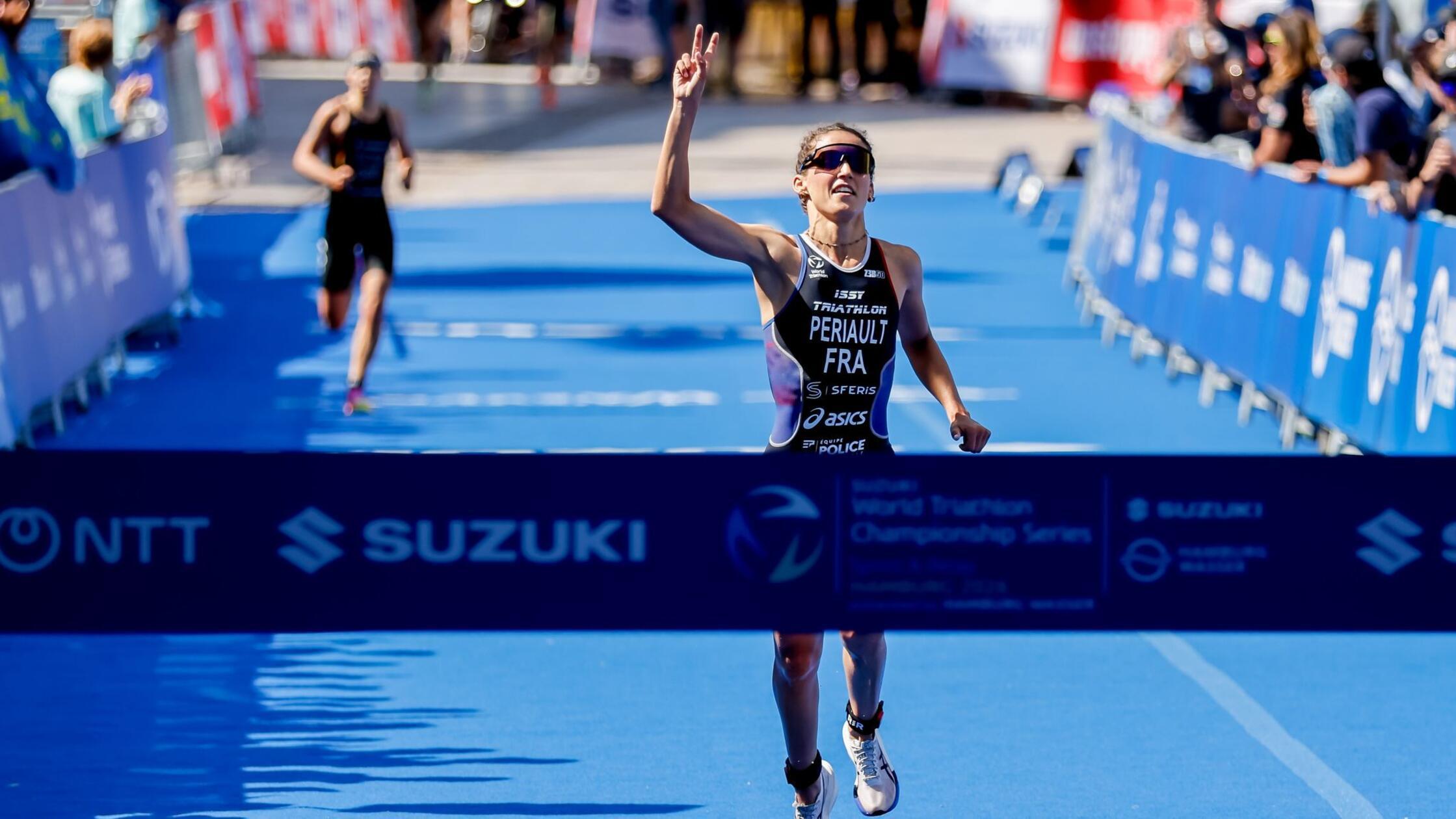 Lisa Tertsch und Henry Graf in Hamburg auf dem Podium