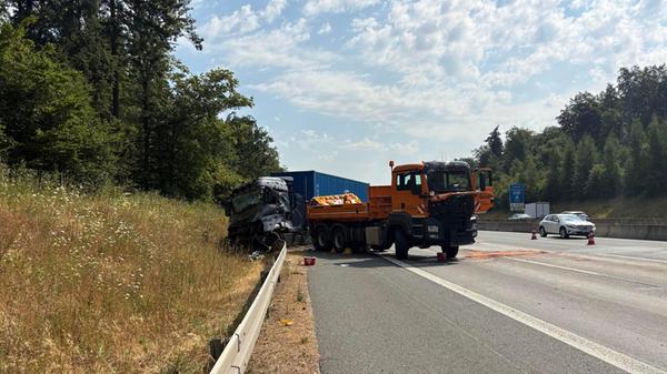 Ebenfalls im Einsatz waren neben dem Rettungsdienst auch die Feuerwehren der angrenzenden Gemeinden.