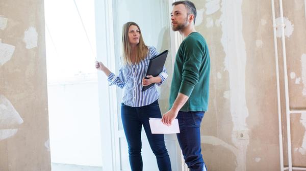 Bloß nicht nerven _ Verhalten bei der Wohnungsbesi