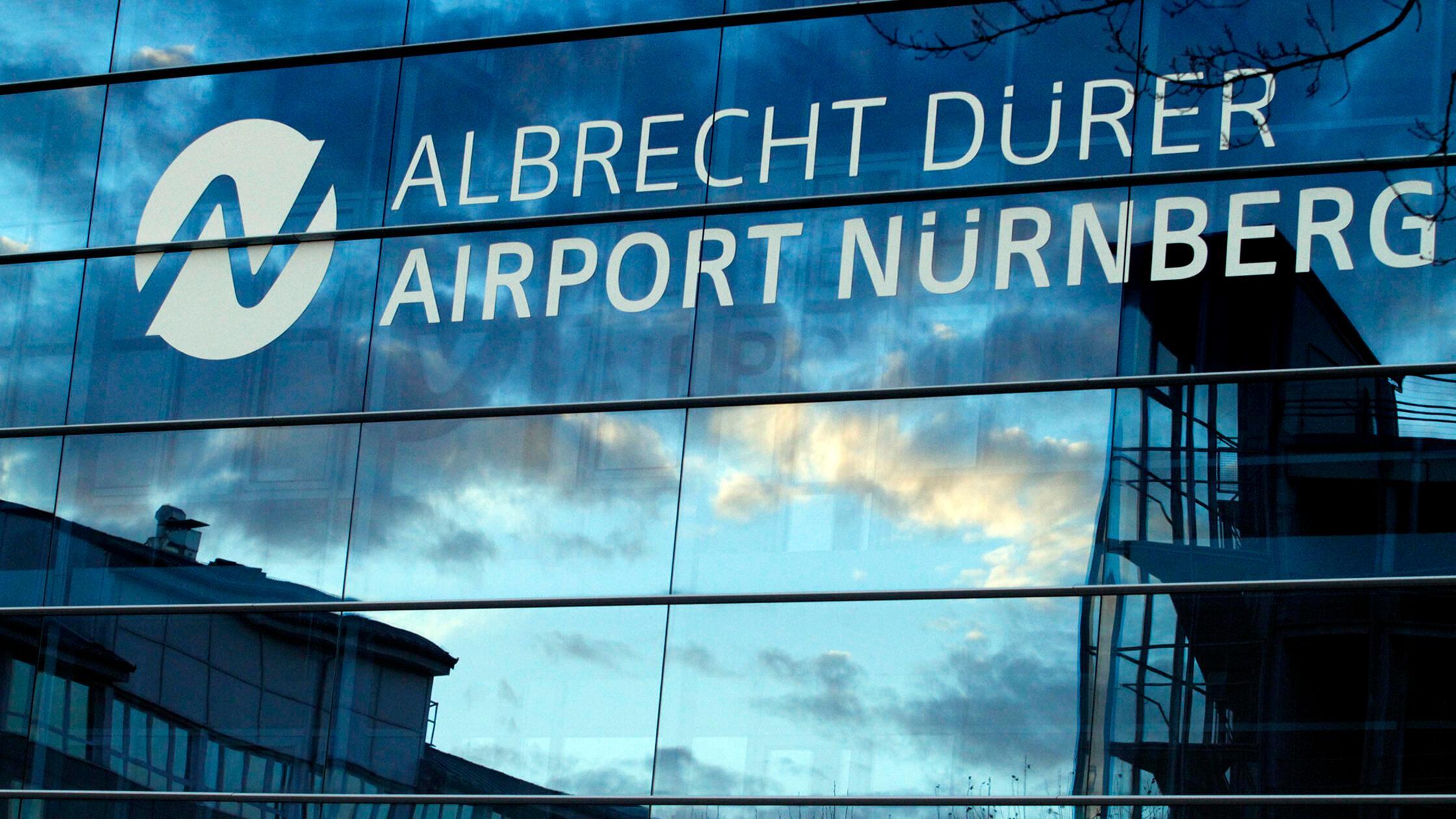 FLUGHAFEN
