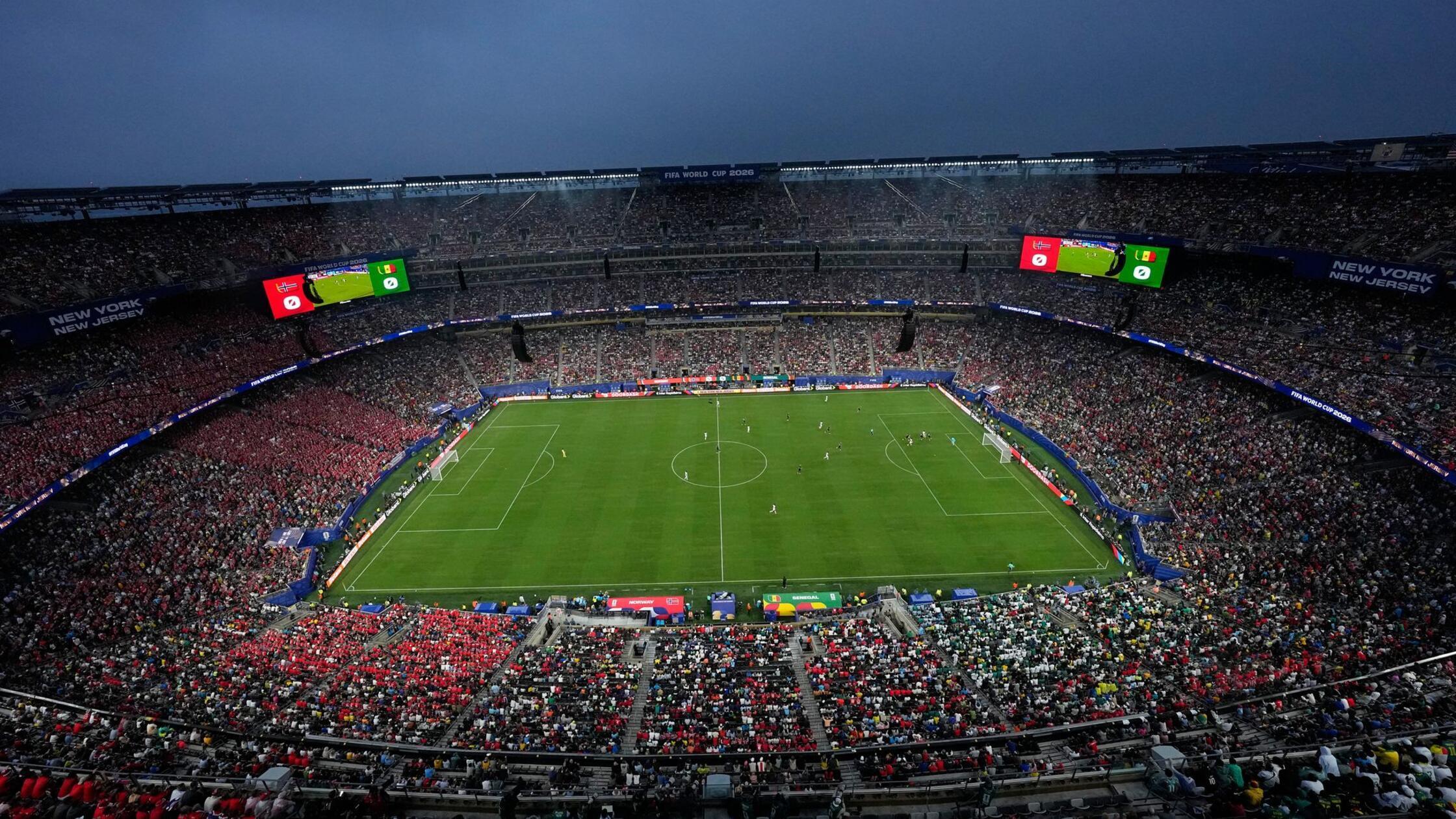 https://images.nordbayern.de/image/contentid/policy:1.15199963:1784097383/Fussball_Maenner_WM_2026_Norwegen__Senegal_Vorr.jpg?$p=55b3ff8