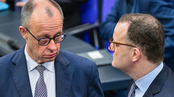 Bundeskanzler Friedrich Merz (CDU) spricht vor der