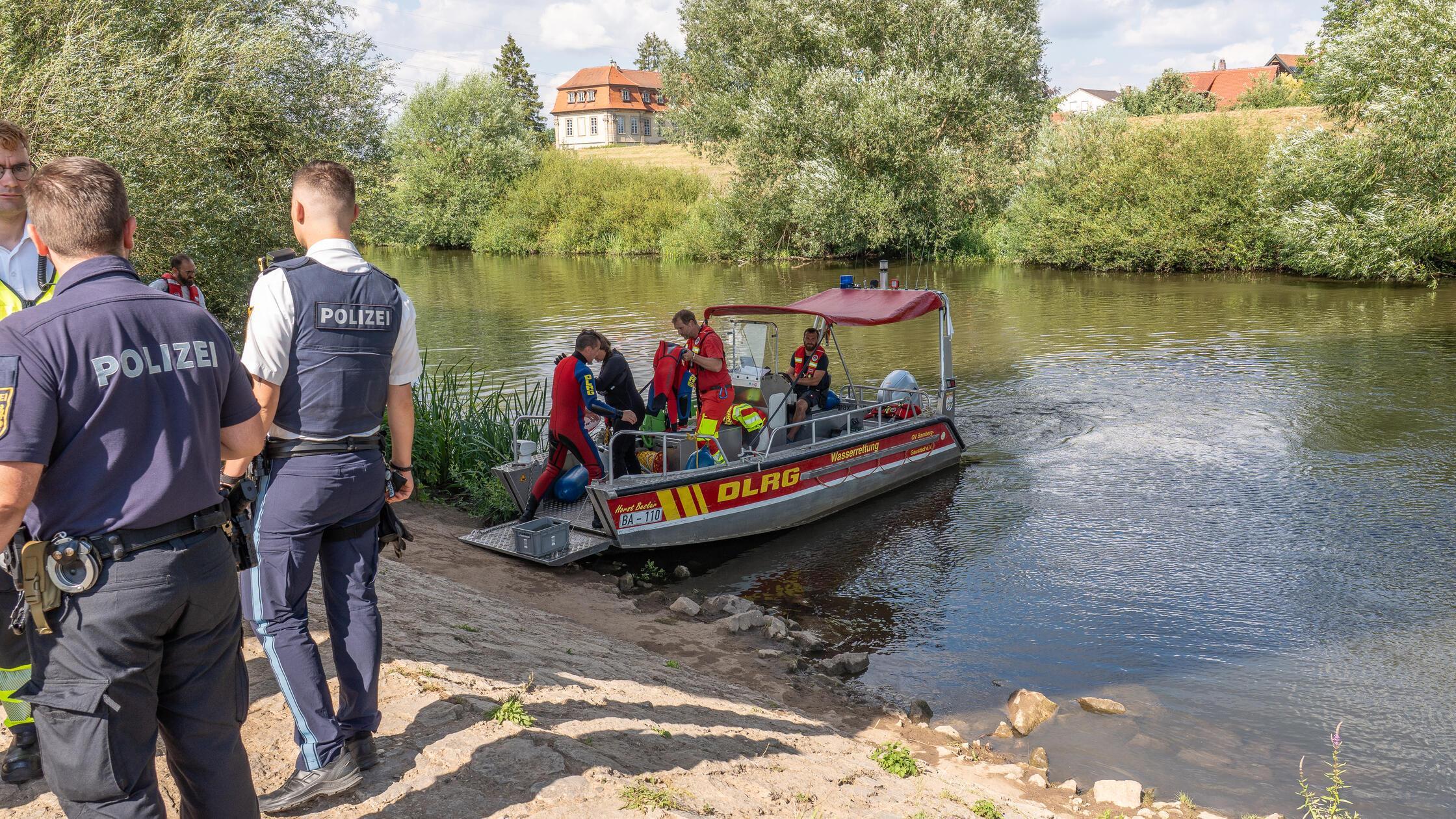 Ein Zeuge hat am Samstag (18.07.2026) in Hallstadt