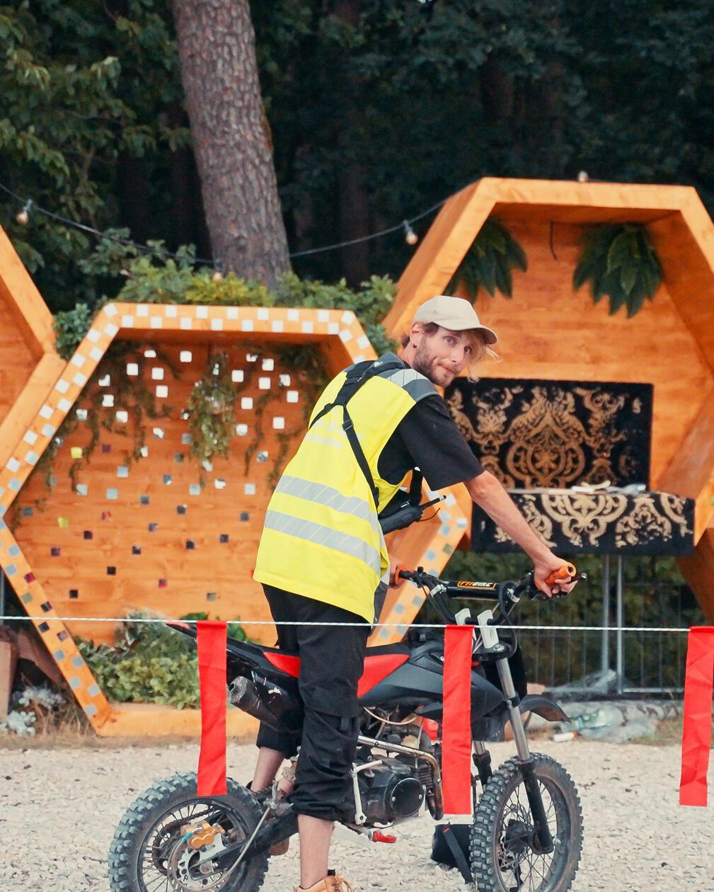 Neu hinzu kommt zudem der GRÜNER 
Stadl als achte Stage des Festivals.