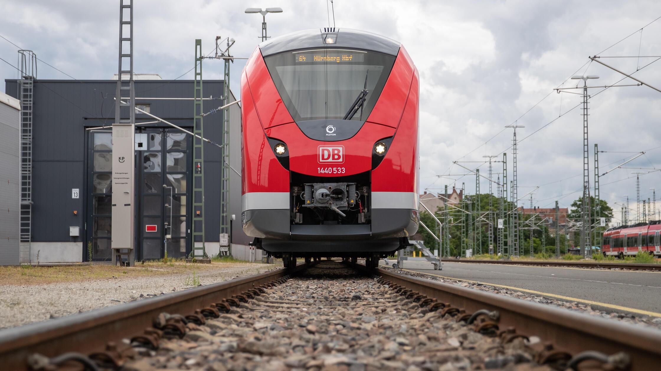 Deutsche Bahn stellt neuen S-Bahn Zug vor