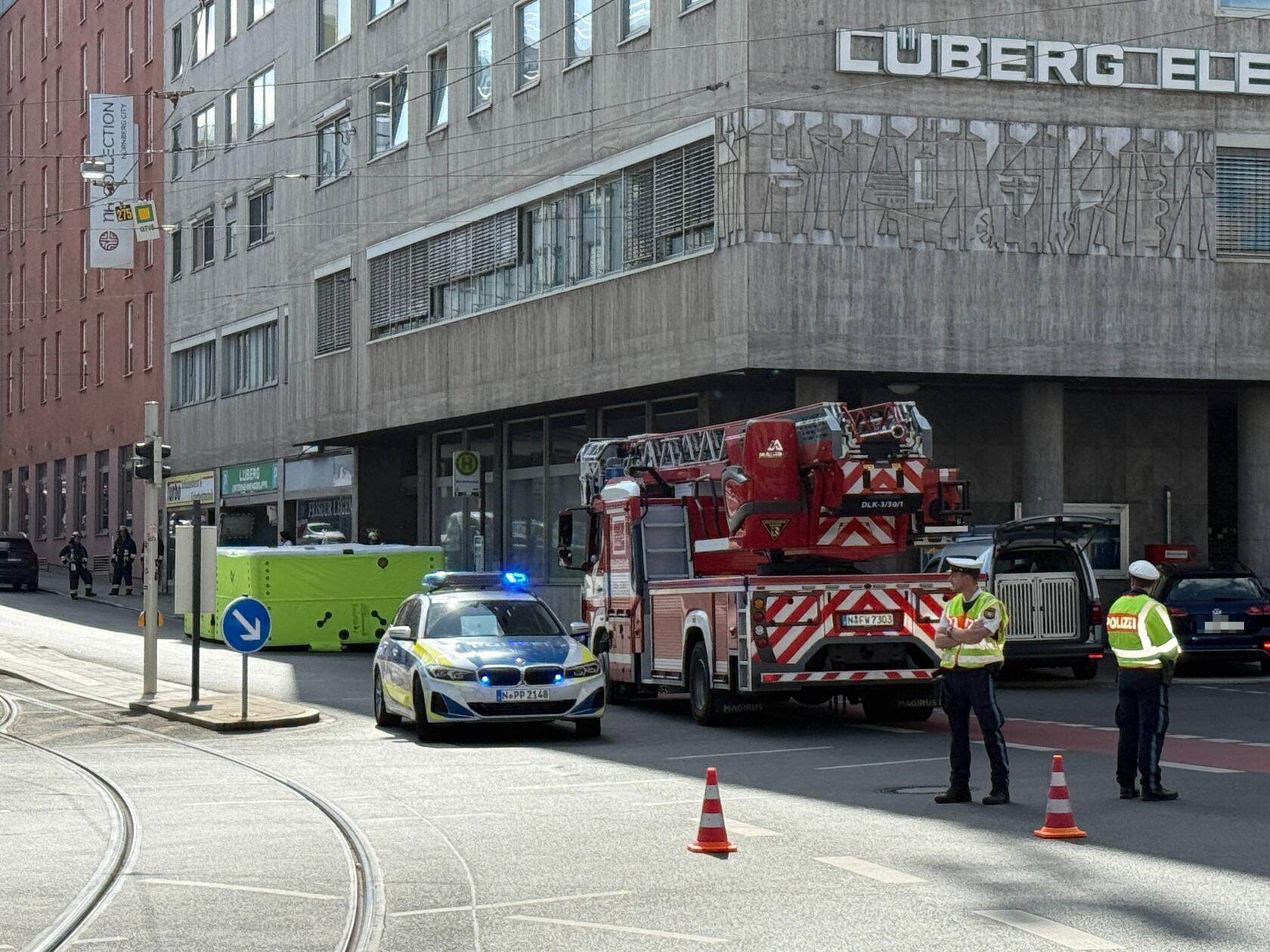 Der Bereich um den Einsatzort wurde weiträumig abgeriegelt.