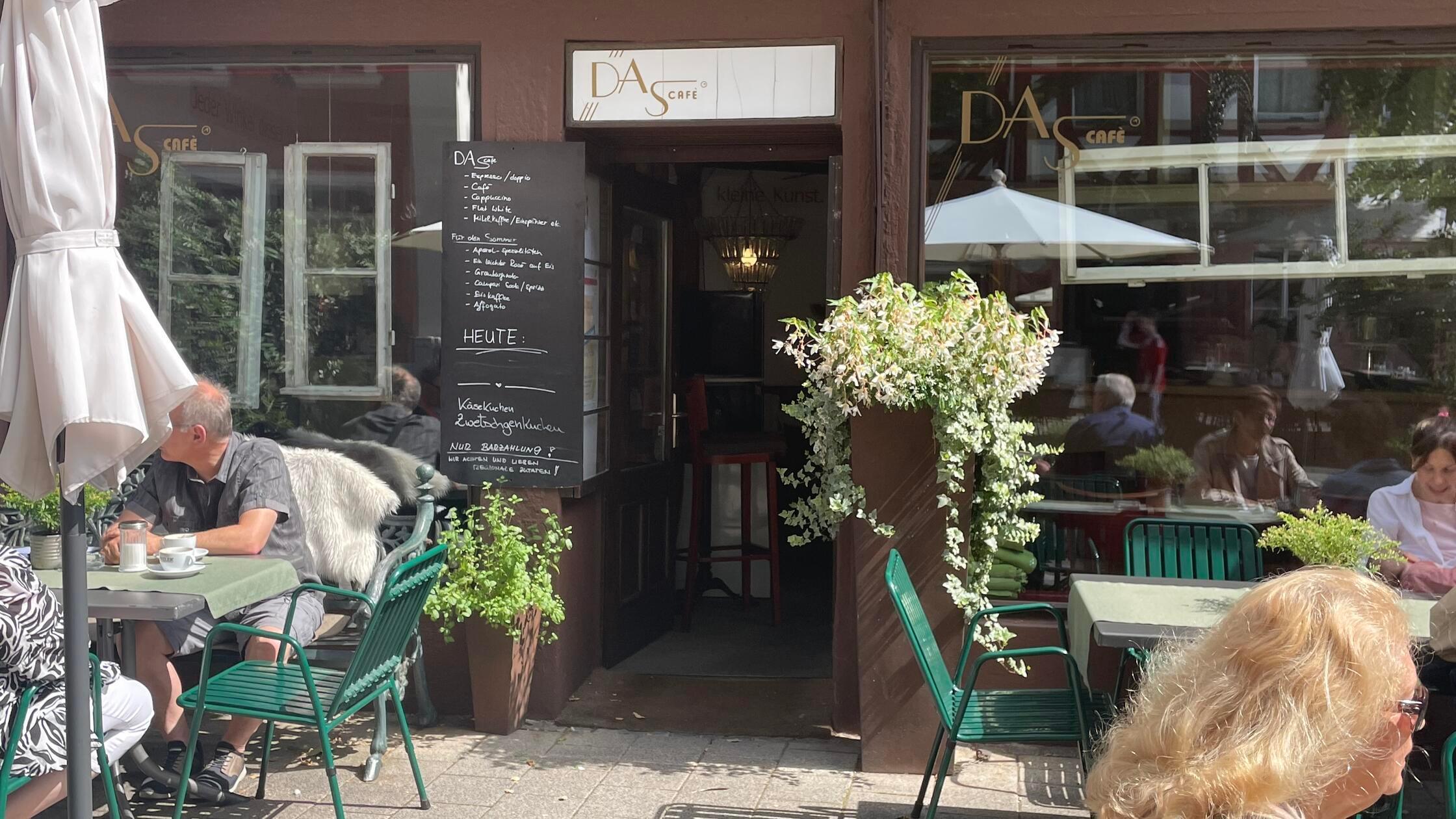 DAS CAFÈ in der Königstraße war 40 Jahre lang ein 
