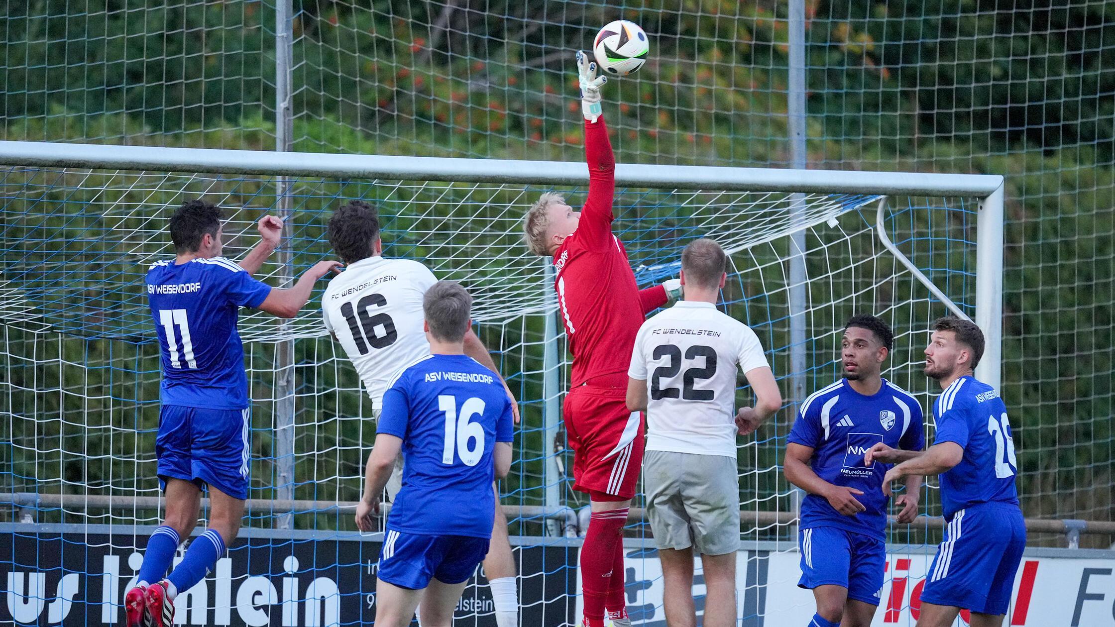Saisonauftakt LL Nord: FC Wendelstein : ASV Weisen