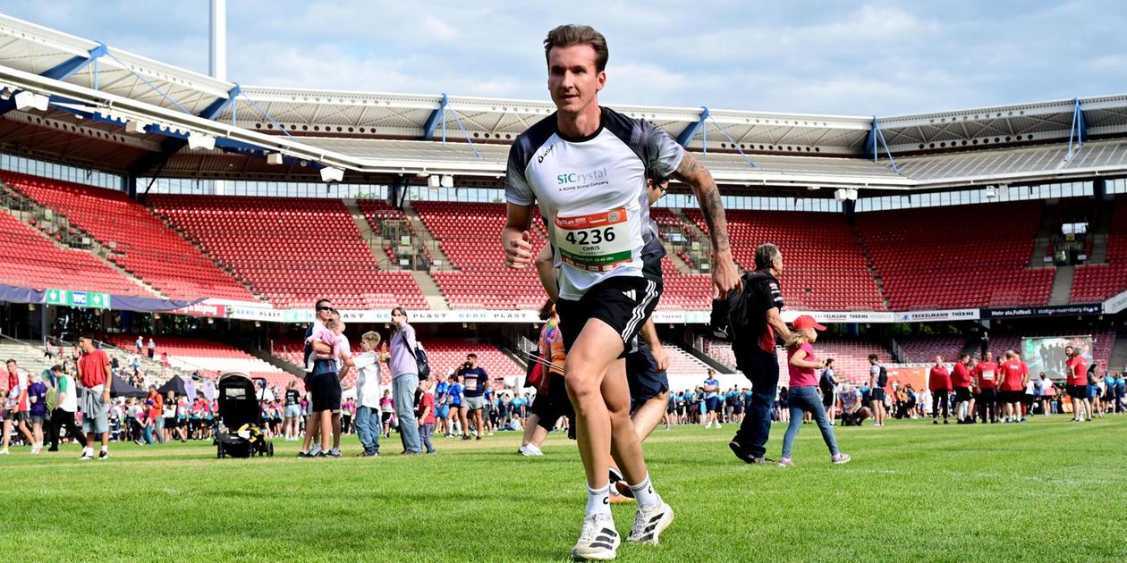 Teilnahmerekord beim „B2Run“ in Nürnberg: 20.600 Läufer erobern das ...