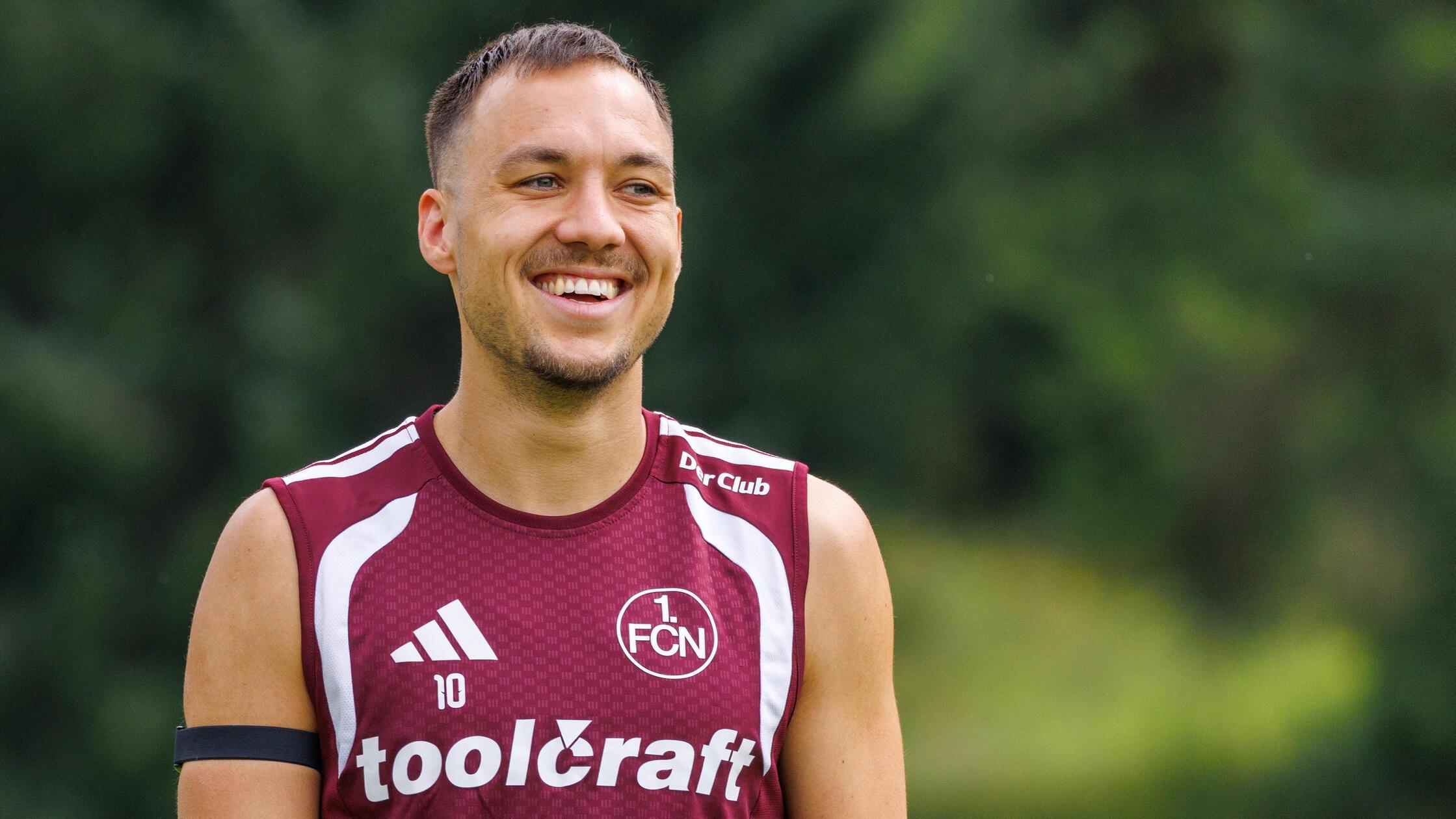 Wird-er-der-neue-FCN-Kapit-n-Justvan-will-einen-Hauch-von-Argentinien