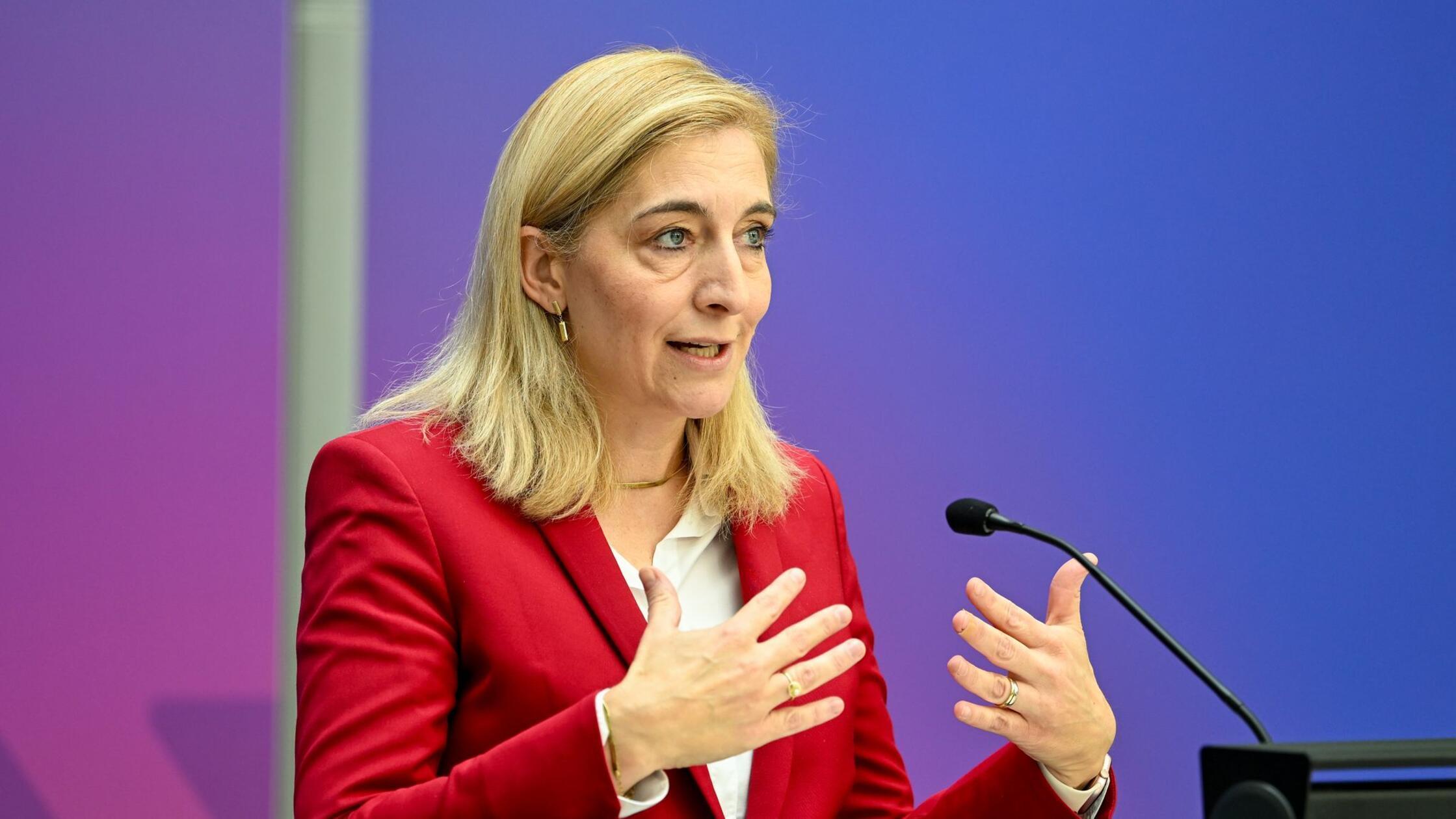 Nina Warken (CDU), Bundesministerin für Gesundheit