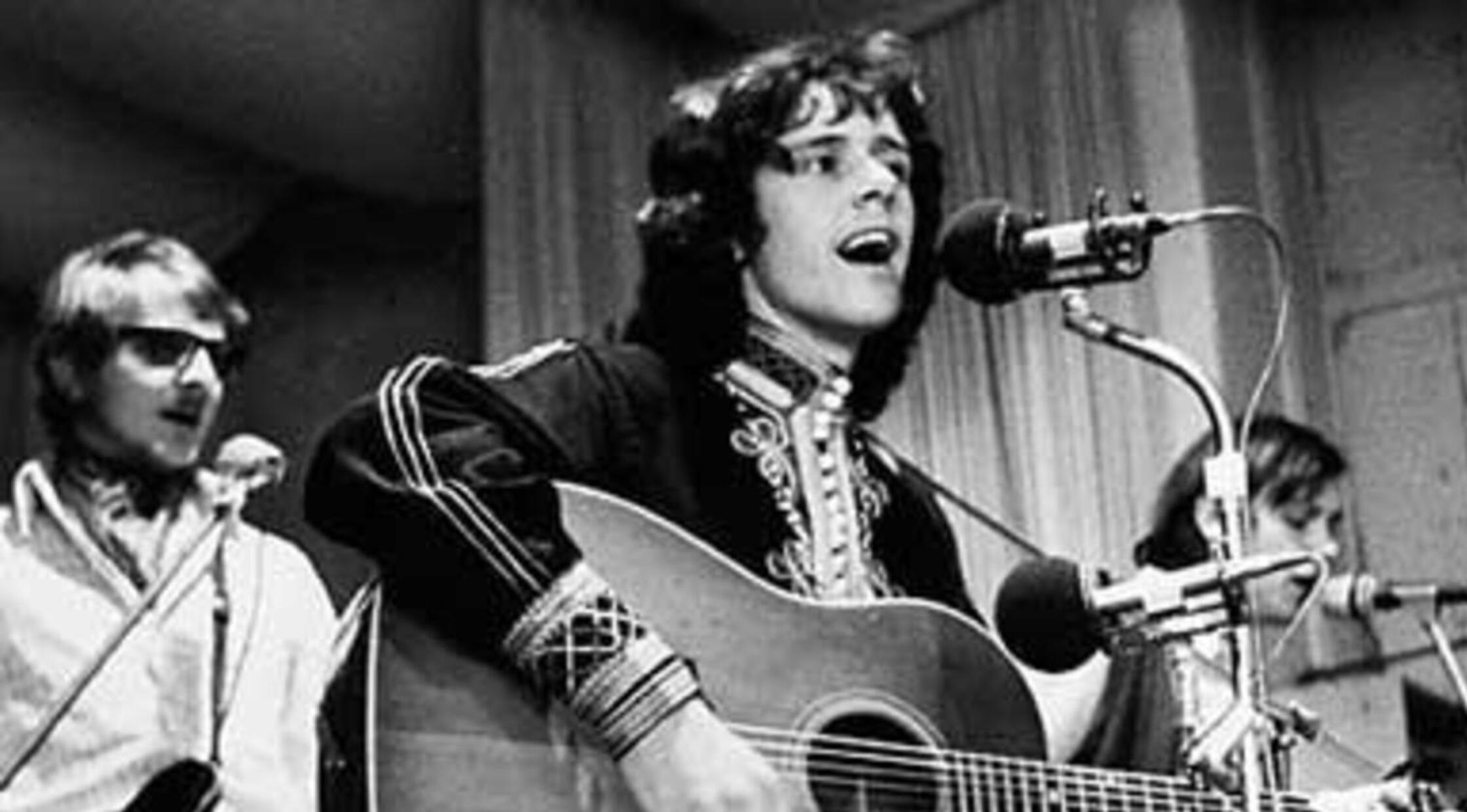 Der Rattenfänger von Hameln: Der britische Popsänger Donovan weilte 1971 einige Wochen in Rothenburg ob der Tauber, wo er für den Film "Der Rattenfänger von Hameln" vor der Kamera stand. In dieser Zeit gab er auch ein Konzert mit der lokalen Band Tp INT.