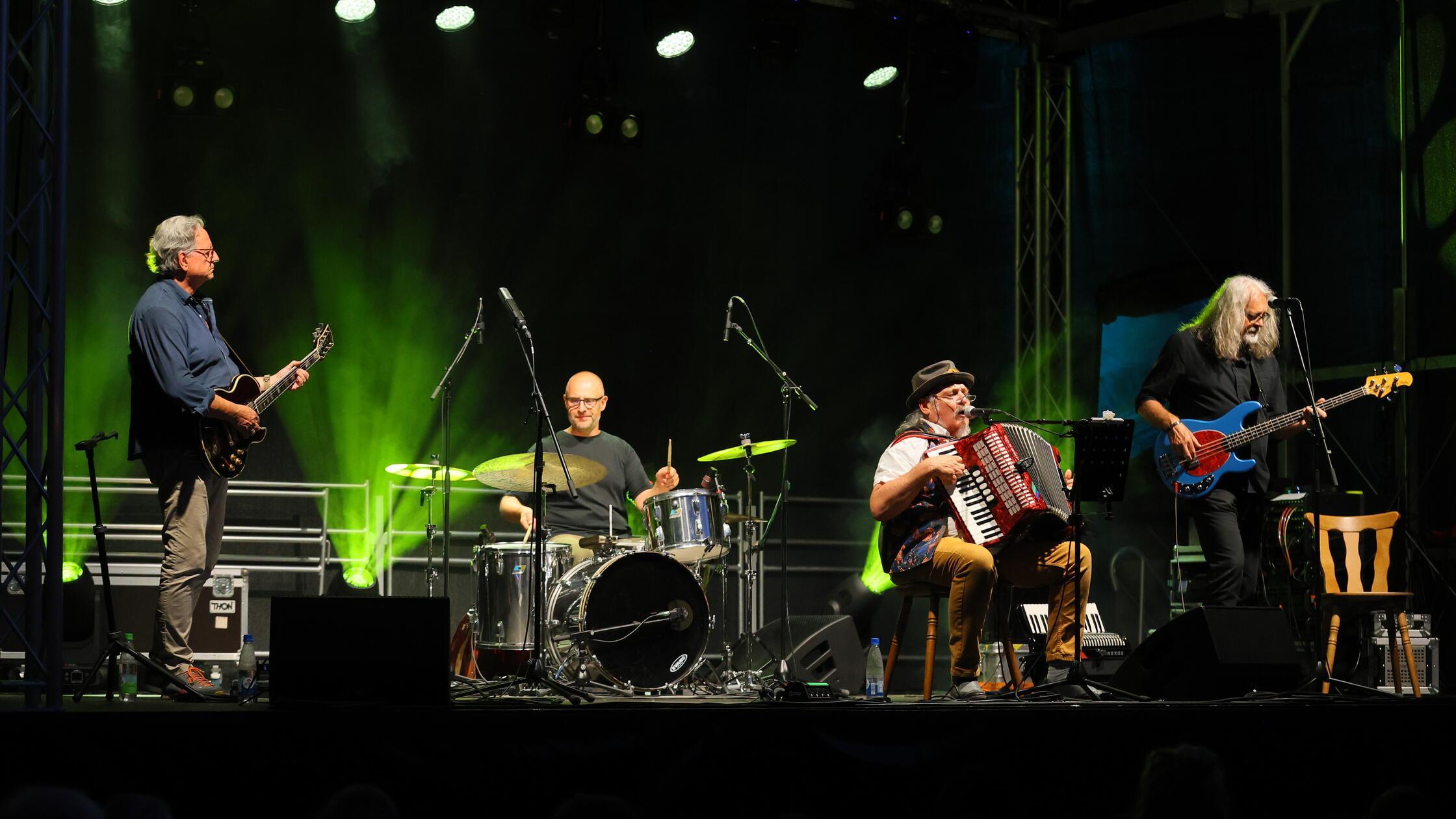 "Rad Gumbo": Das sind Robert „Dackel“ Hirmer (Akko