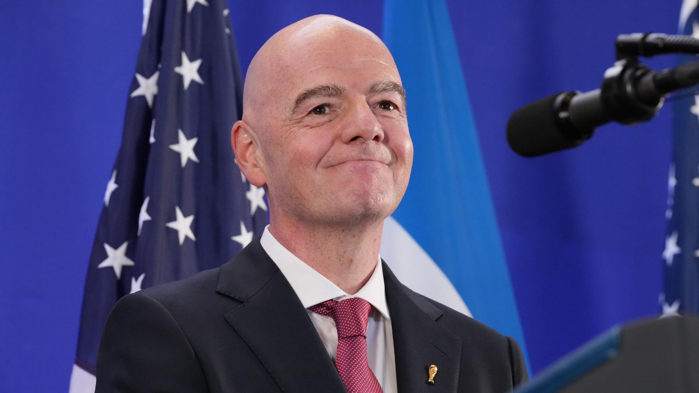 FIFA-Präsident Gianni Infantino hält bei einem Emp