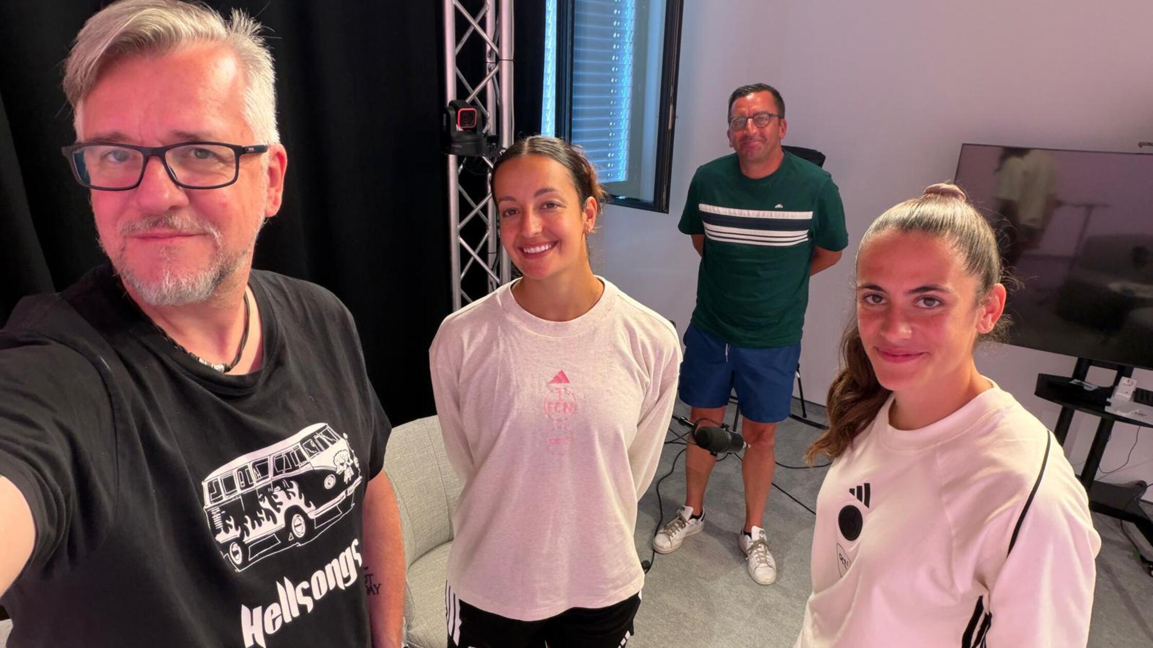 Erst auf den Spuren von Undav und jetzt beim Club: Licina und Bleil zu Besuch im Studio