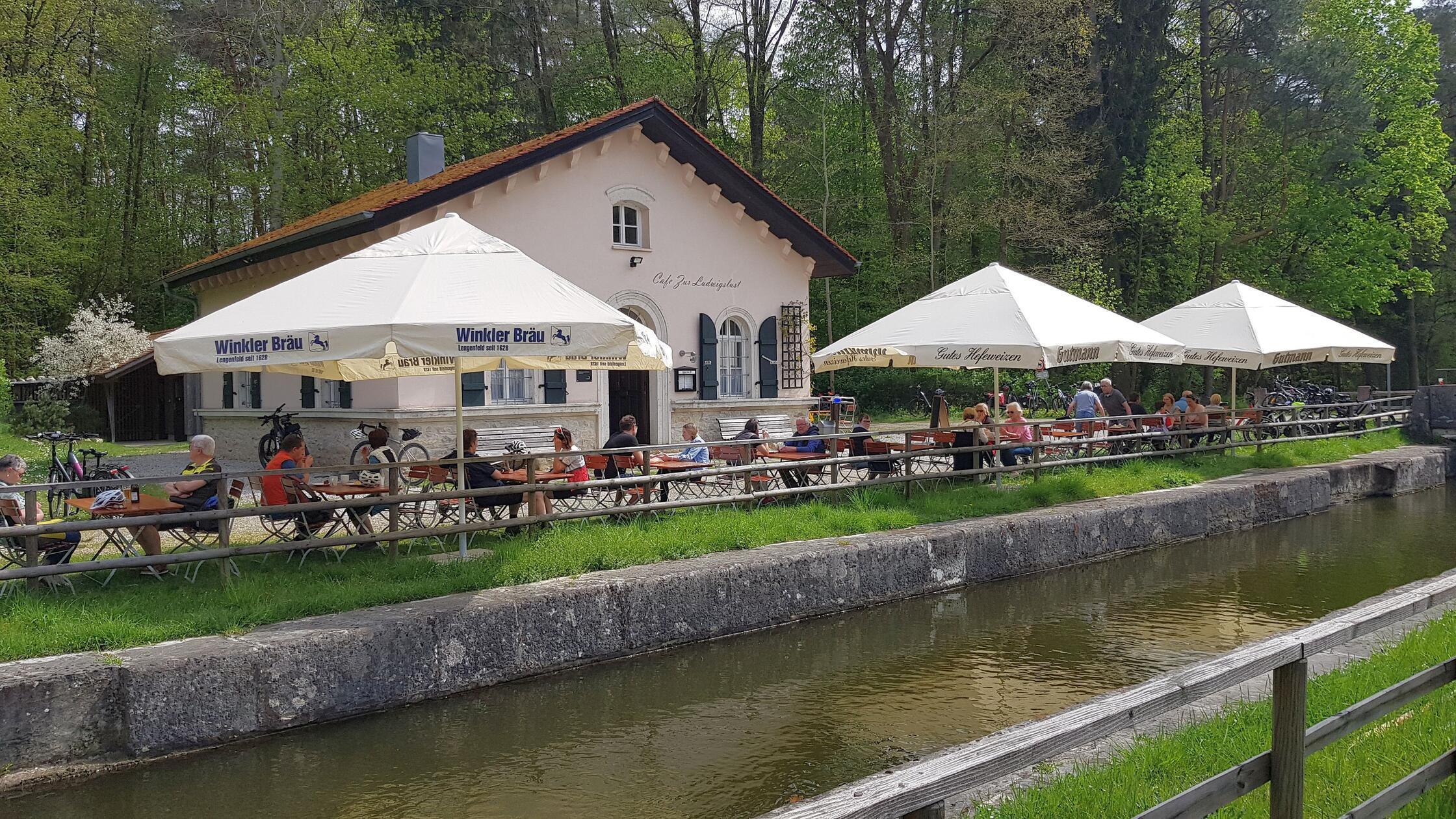 Neueröffnung Café Zur Ludwigslust am alten Kanal