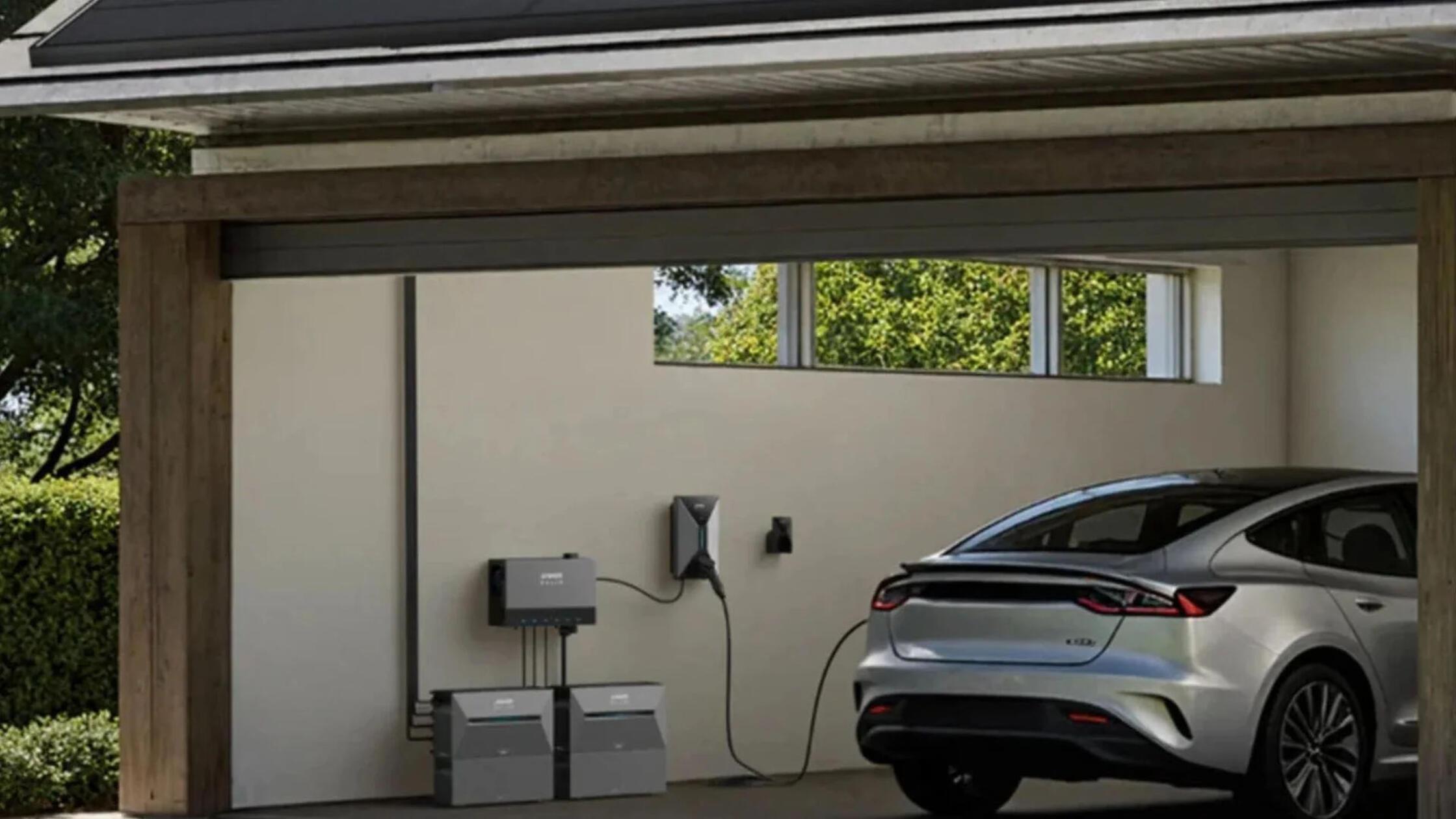 Benzin Strom Balkonkraftwerk Ladekosten E-Auto