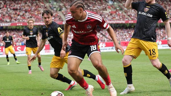 Im zweiten Durchgang verwaltet der FCN den Vorsprung clever und setzt selbst immer wieder Akzente in der Offensive. Eine kurze Drangphase mitten des zweiten Durchgangs überstehen die Gastgeber schadlos.