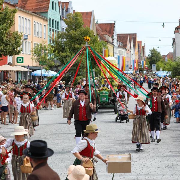 Festzug Jura Volksfest Neumarkt 2026