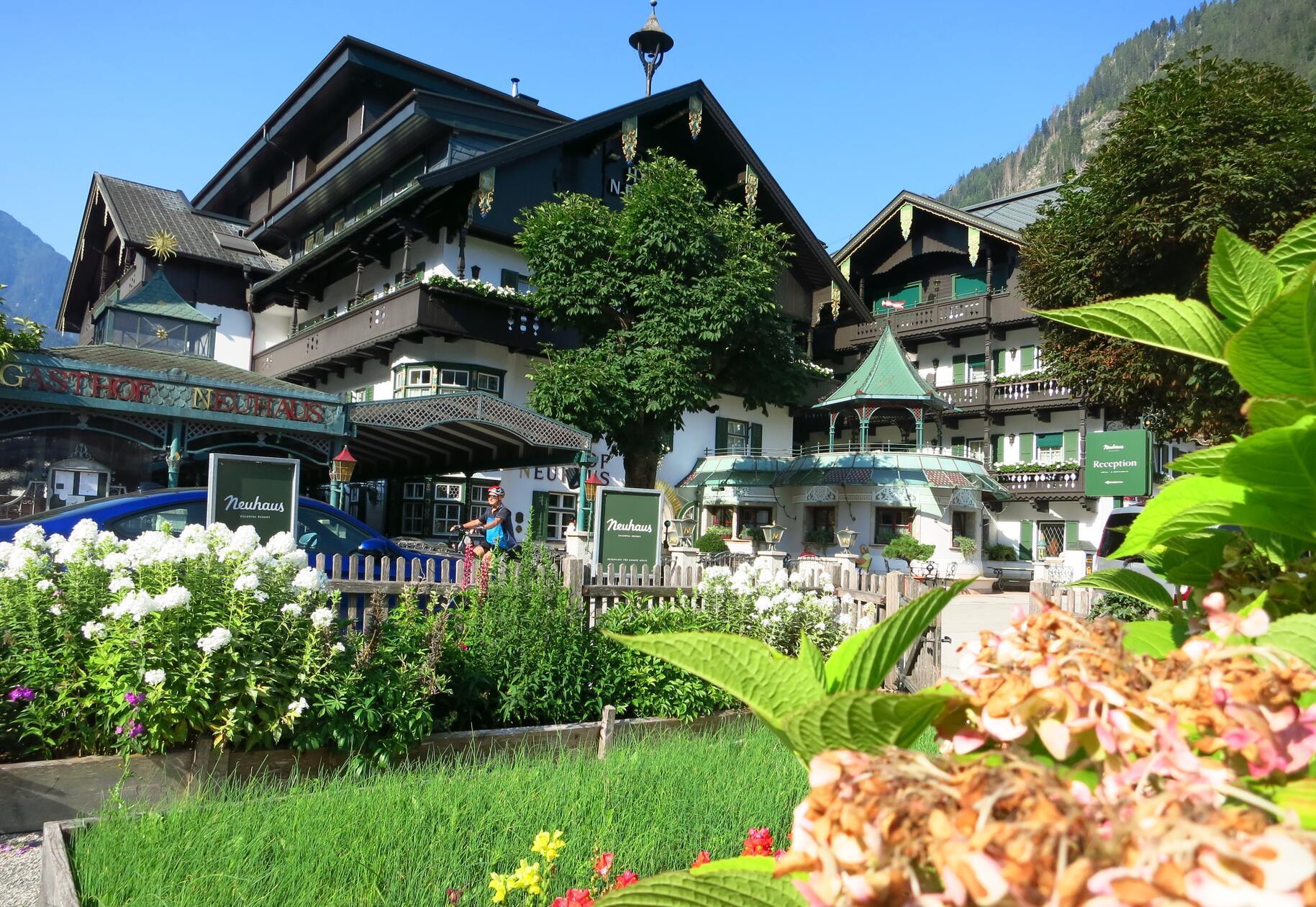 Zillertal Wanderreise Neuhaus Resort Mayrhofen