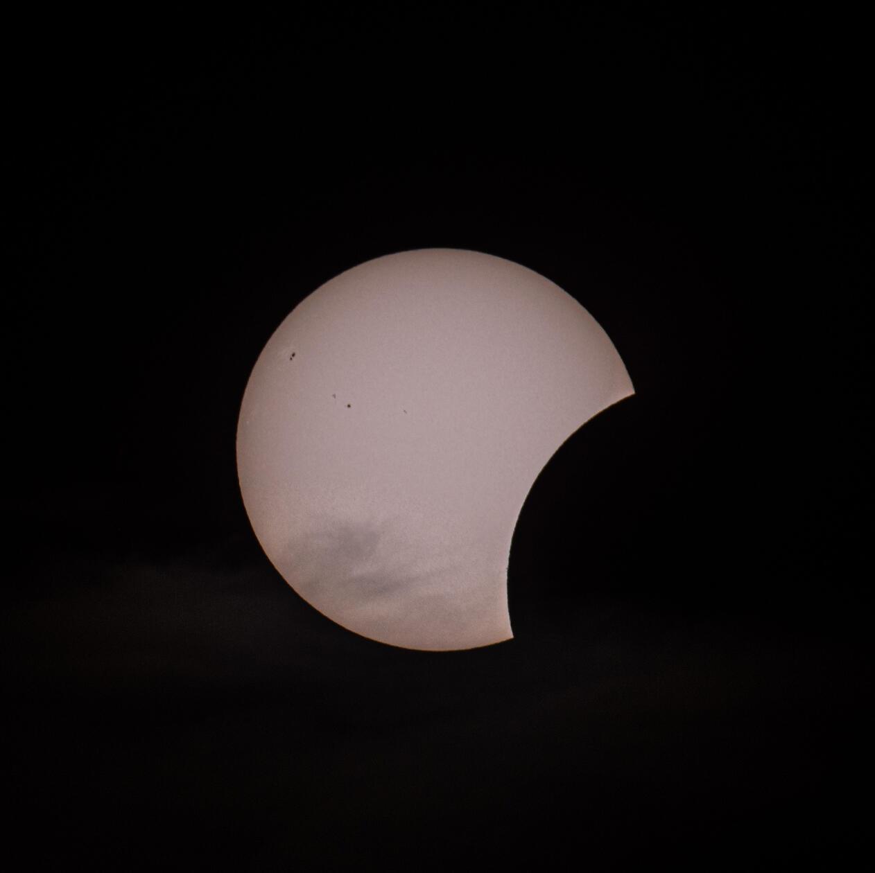 So schön sah die partielle Sonnenfinsternis im Landkreis Neumarkt aus.
