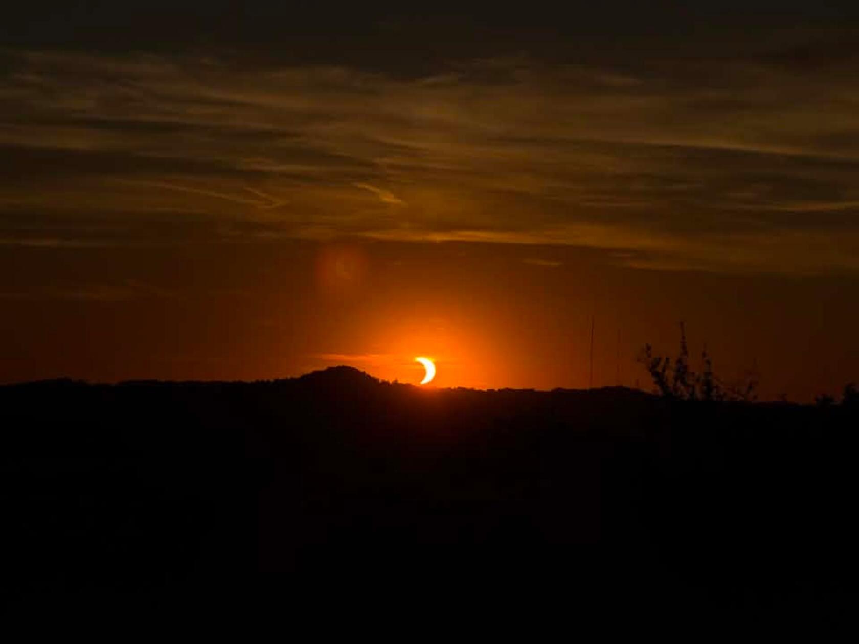 So schön sah die partielle Sonnenfinsternis im Landkreis Neumarkt aus.