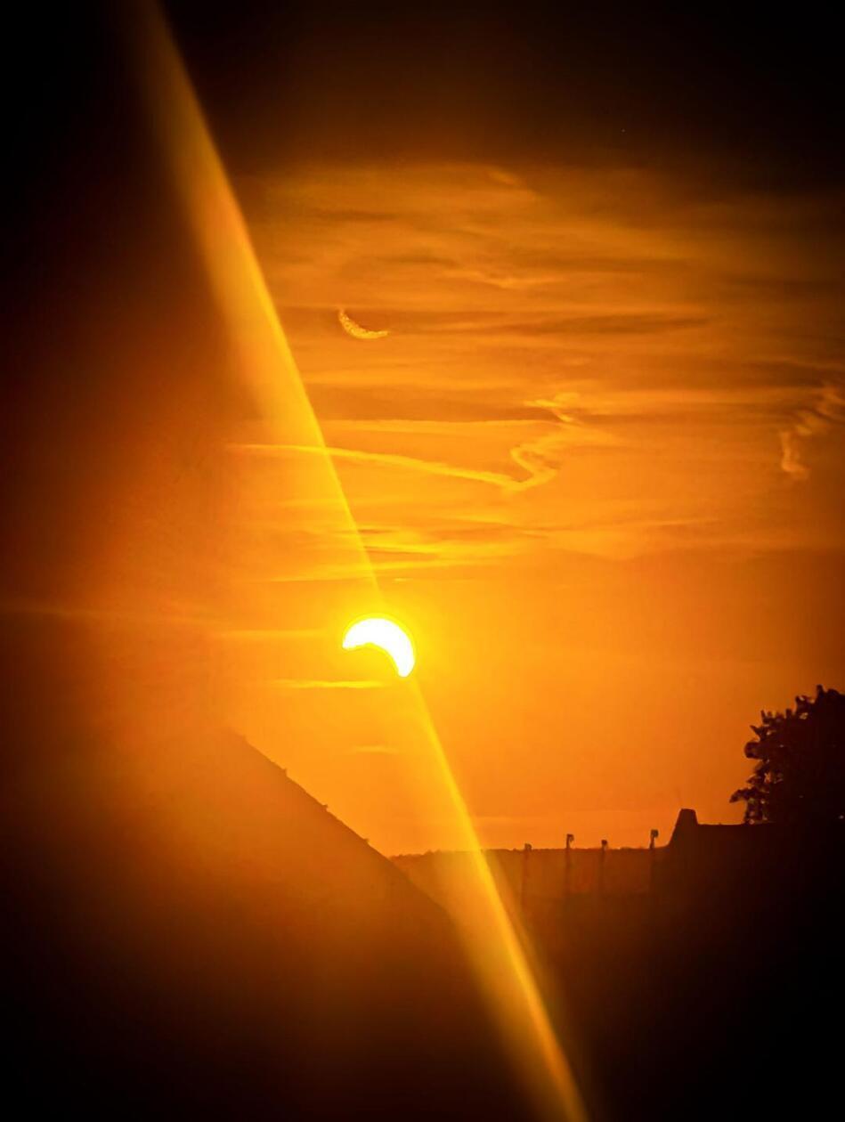 So schön sah die partielle Sonnenfinsternis im Landkreis Neumarkt aus.