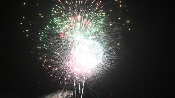 20250818_nm_feuerwerk_volksfest_wof09