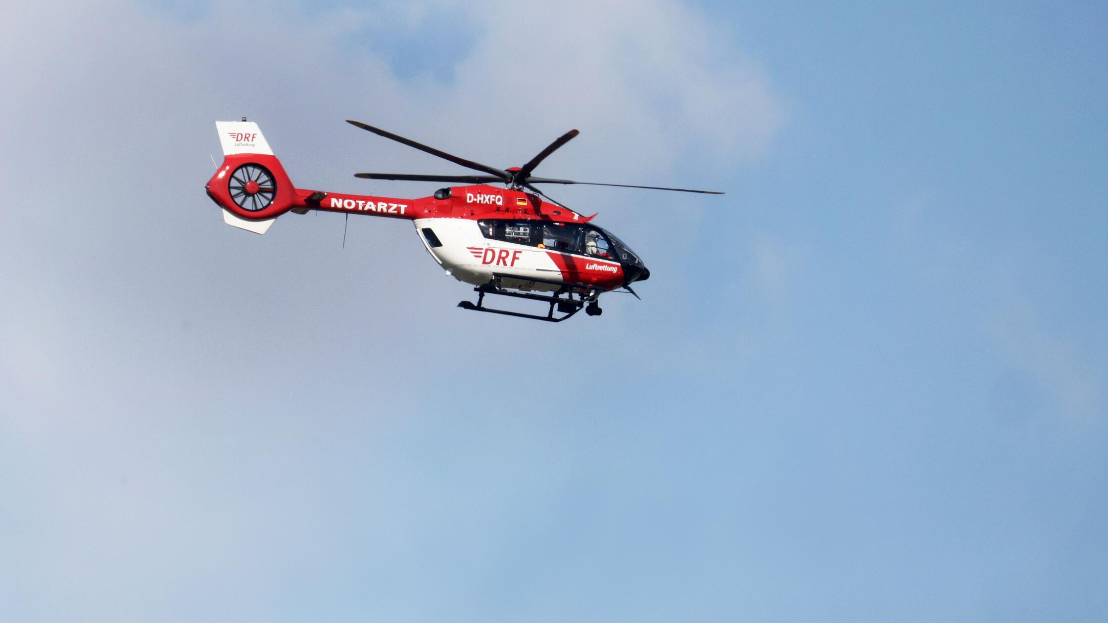 Der DRF Rettungshubschrauber Christoph 45 aus Frie