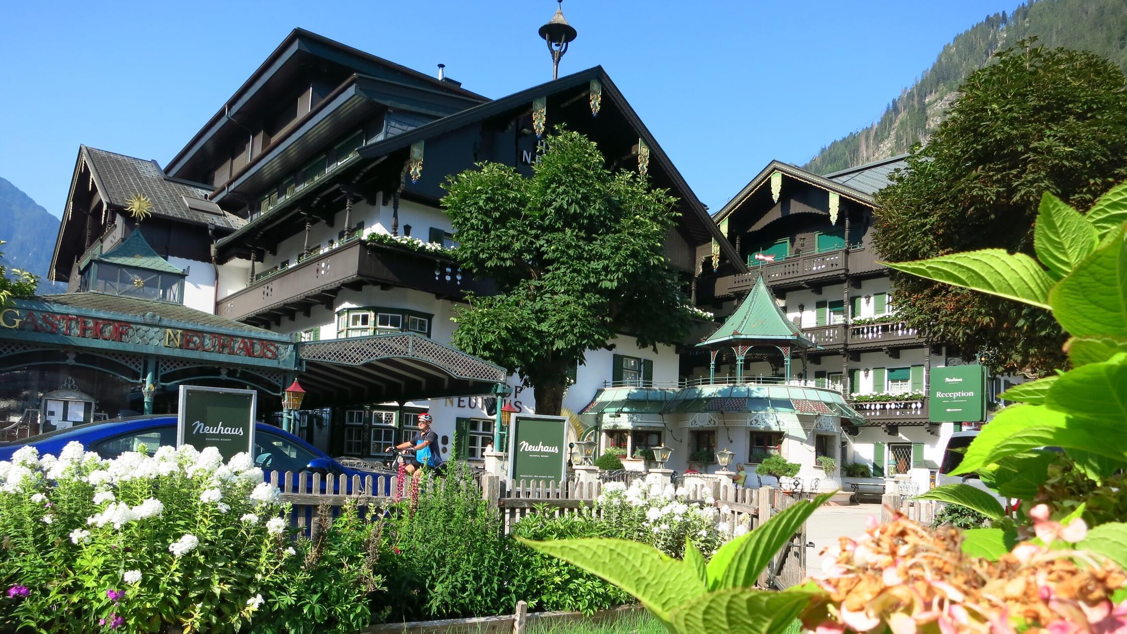 Zillertal Wanderreise Neuhaus Resort Mayrhofen