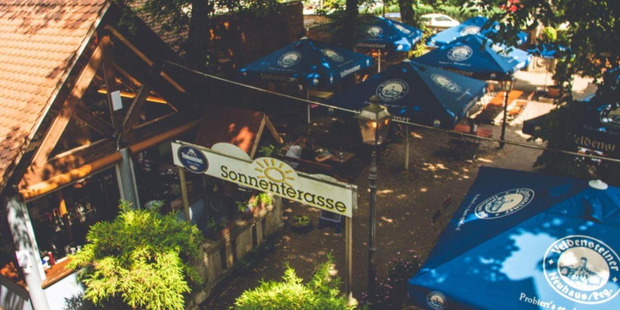 Zollhauspark in Nuremberg-Langwasser: Zollhaus beer garden reopens under ...