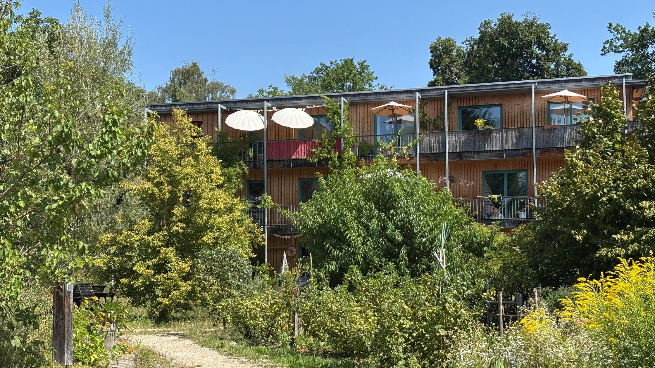 Wohnprojekt Leo Laubenhaus mit Garten