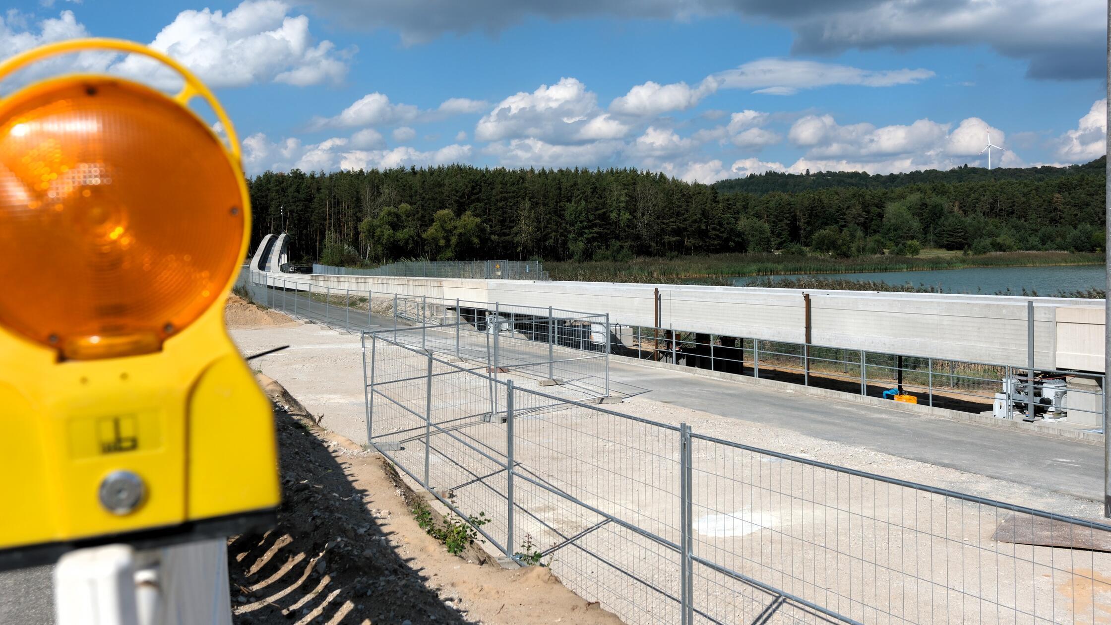 Bauarbeiten am TSB Bögl