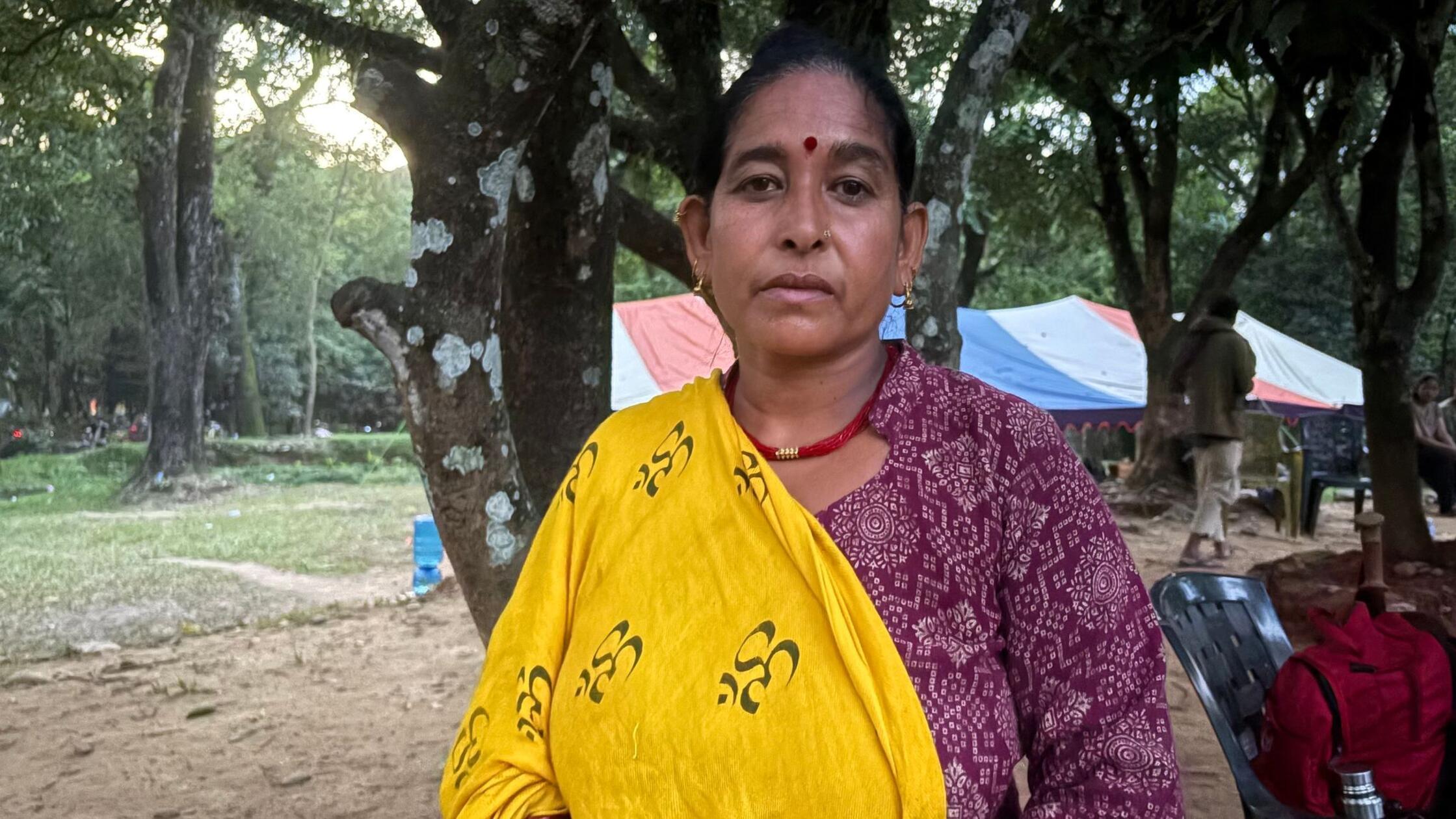 Die 49-jährige Nepalesin Parbati Adhikari findet S