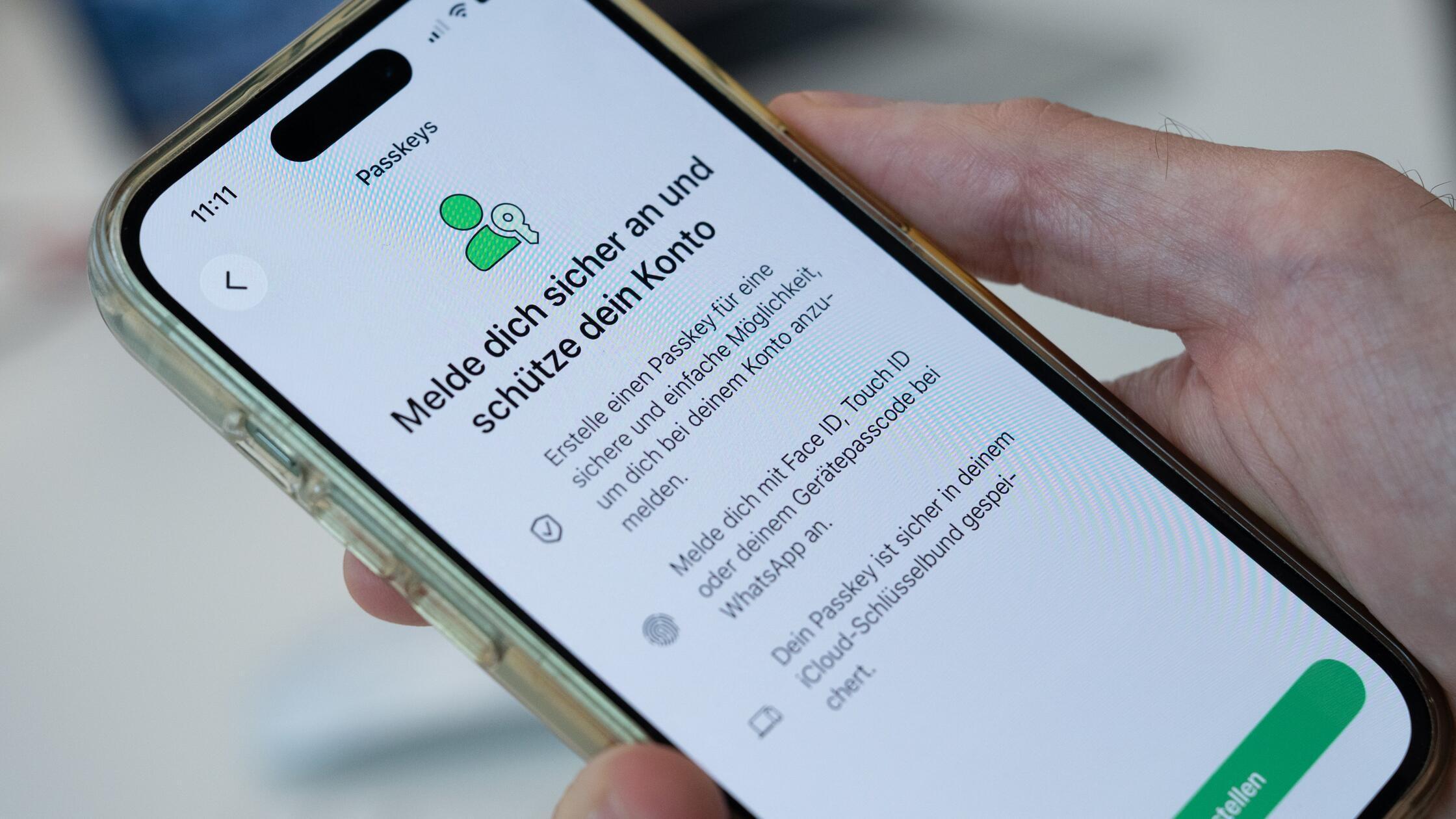 WhatsApp Updates Security: PIN Replaced by Password and New Features