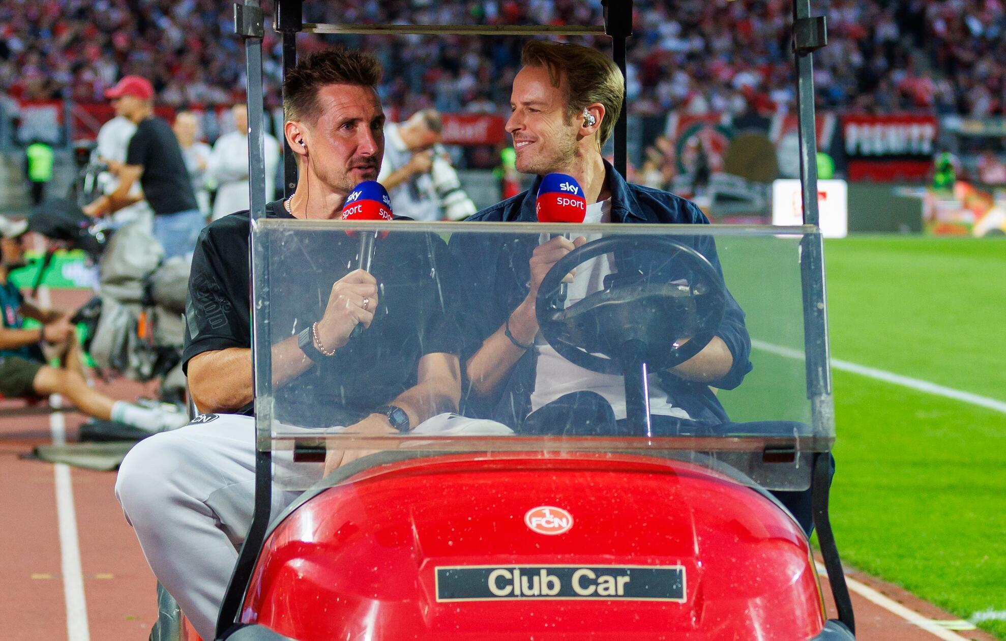 FCN-Coach Klose veränderte seine Elf gegenüber dem Pokalspiel in Köln auf zwei Positionen: Mandic rückte für den kurzfristig ausgefallenen Otto in die Anfangsformation, der wieder genesene Becker ersetzte Lubach.