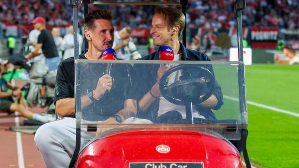 FCN-Coach Klose veränderte seine Elf gegenüber dem Pokalspiel in Köln auf zwei Positionen: Mandic rückte für den kurzfristig ausgefallenen Otto in die Anfangsformation, der wieder genesene Becker ersetzte Lubach.