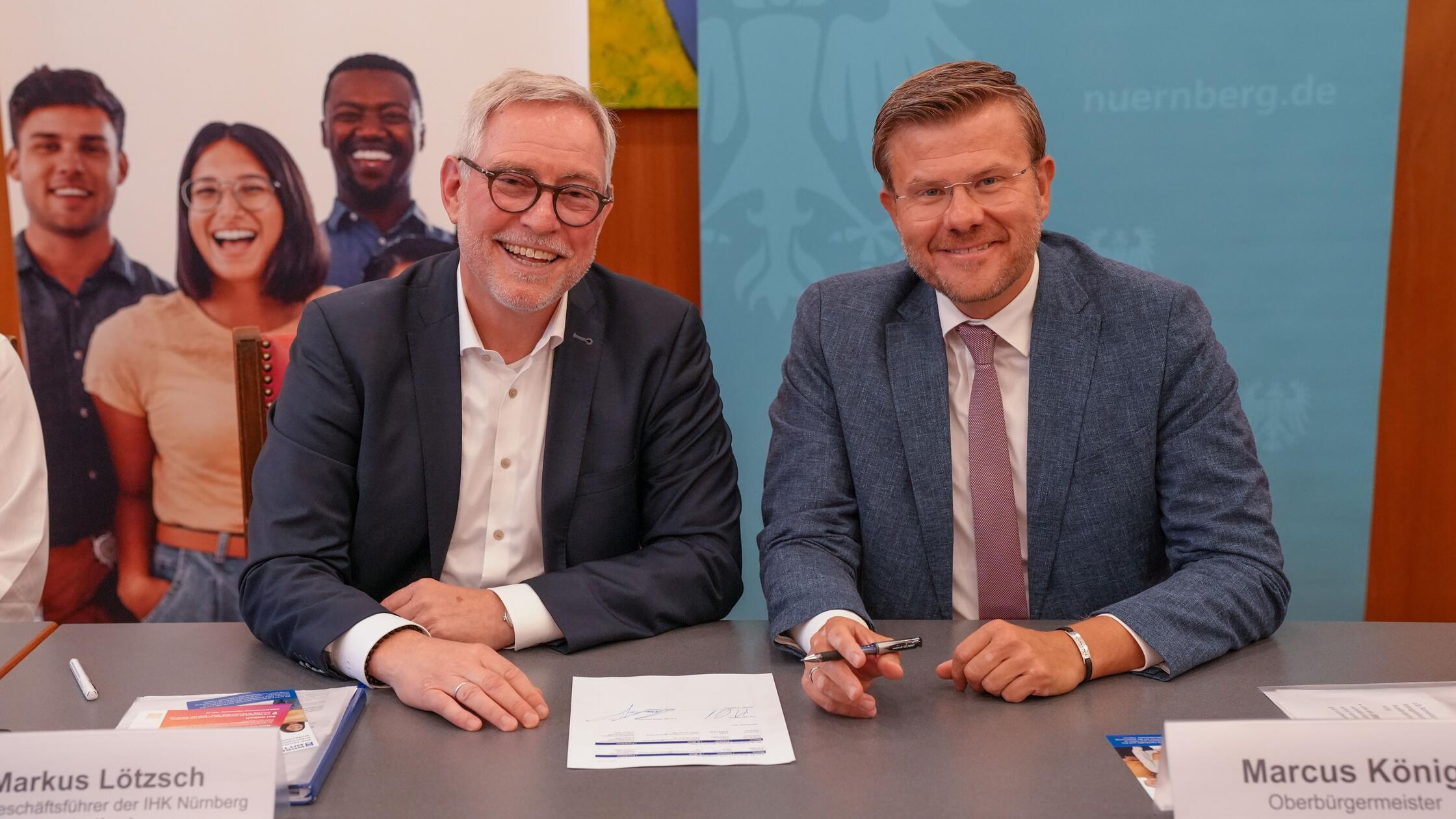 IHK-Hauptgeschäftsführer Markus Lötzsch und Oberbü