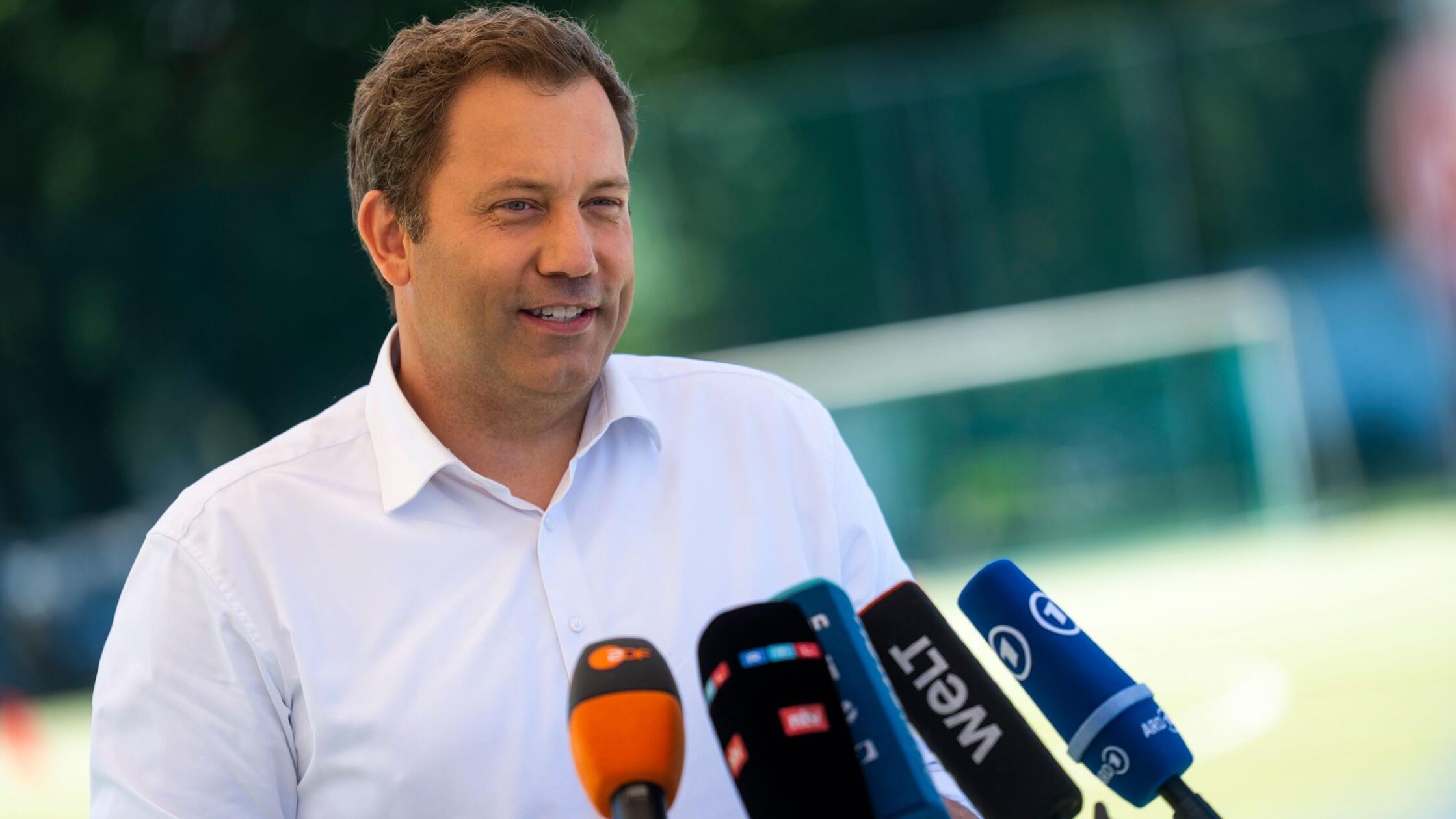 Lars Klingbeil (SPD), Bundesminister der Finanzen,