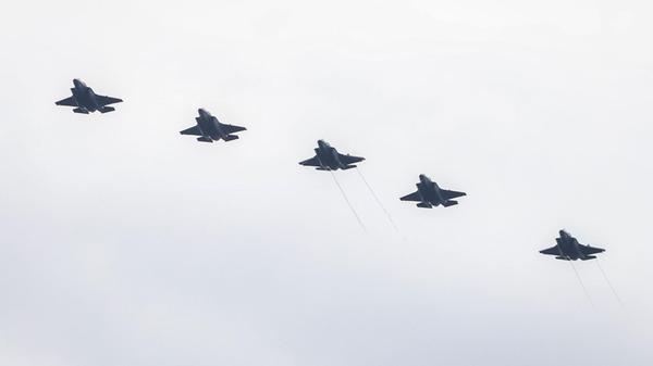 Kampfflugzeuge vom Typ Lockheed Martin F-35B der U