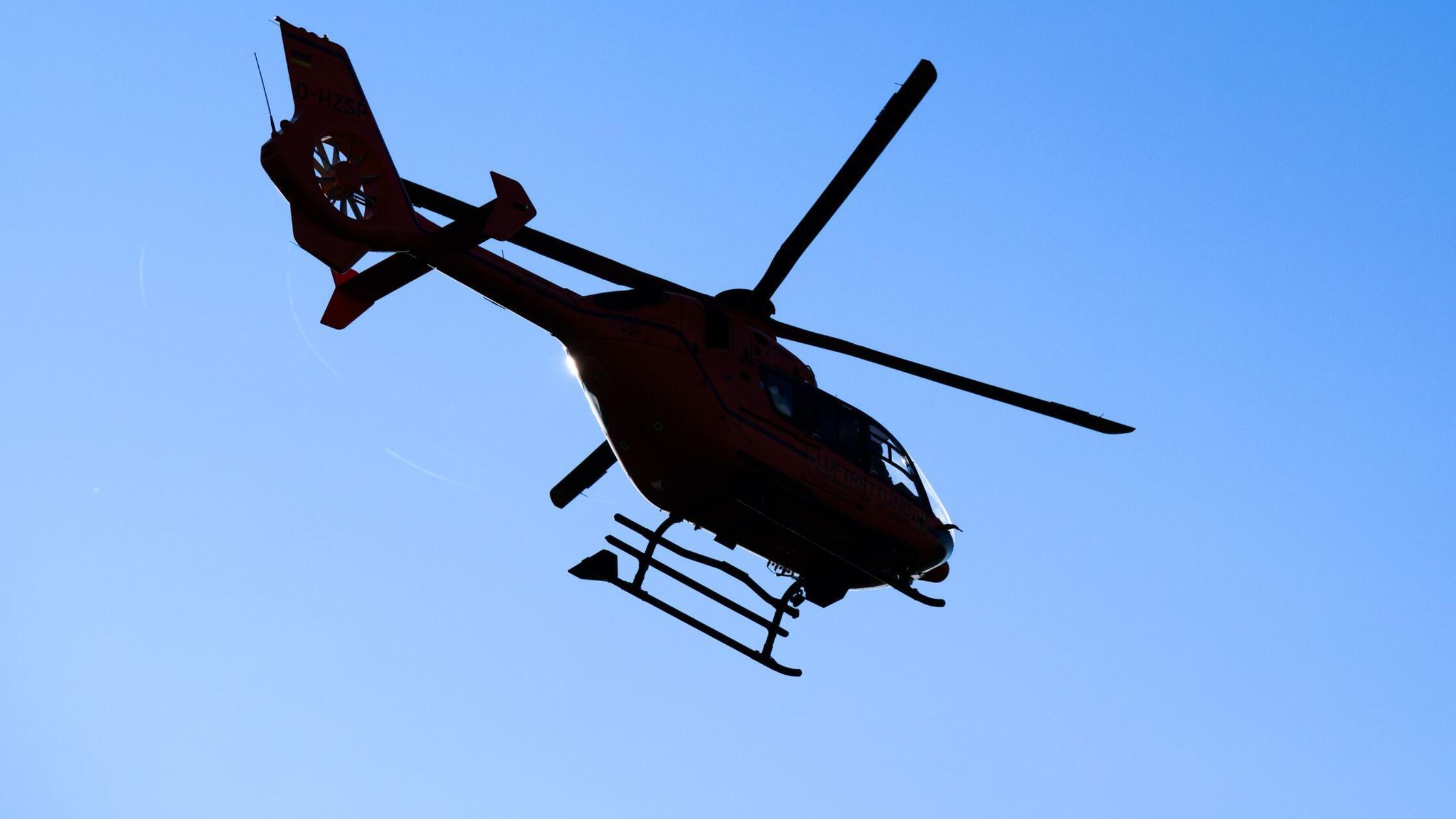 Ein Rettungshubschrauber der Luftrettung. (Symbolb