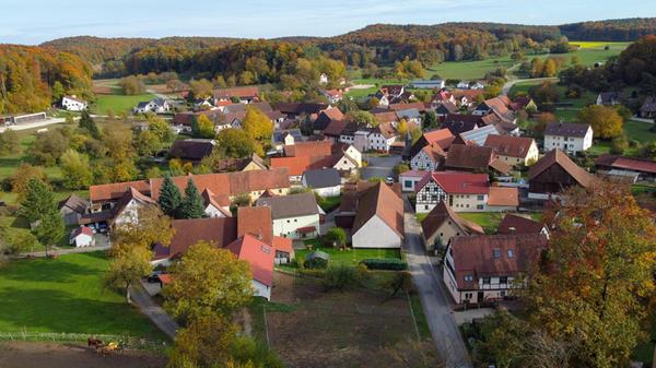 Birkenreuth: Ortsteil des Marktes Wiesenttal, Landkreis Forchheim; rund 150 Einwohner.